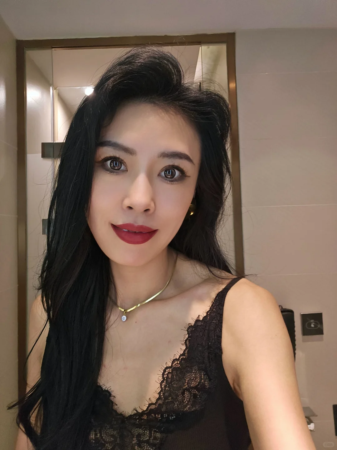 明艳大美人养成tips出差开始