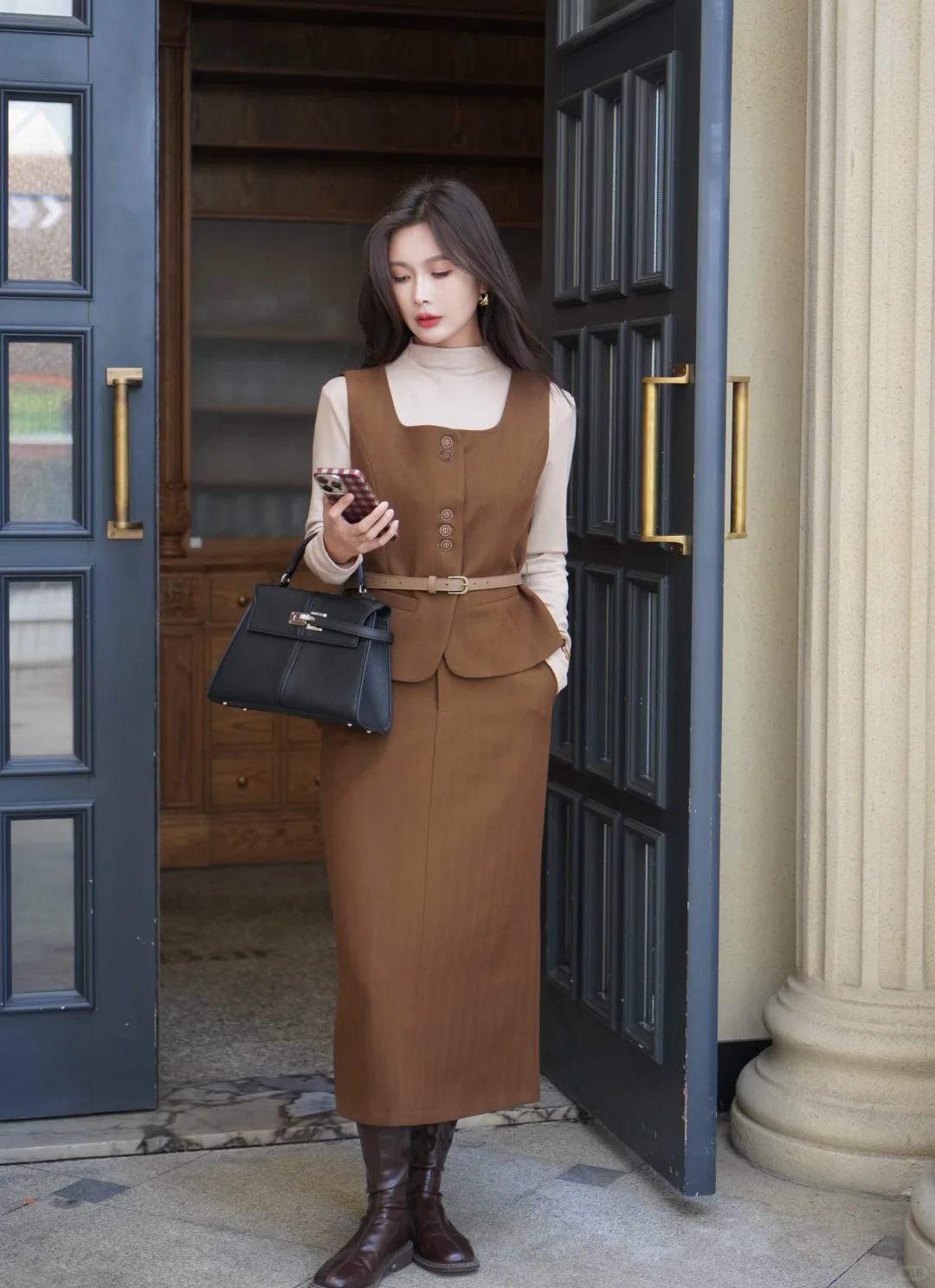 女律师通勤穿这套被同事夸！