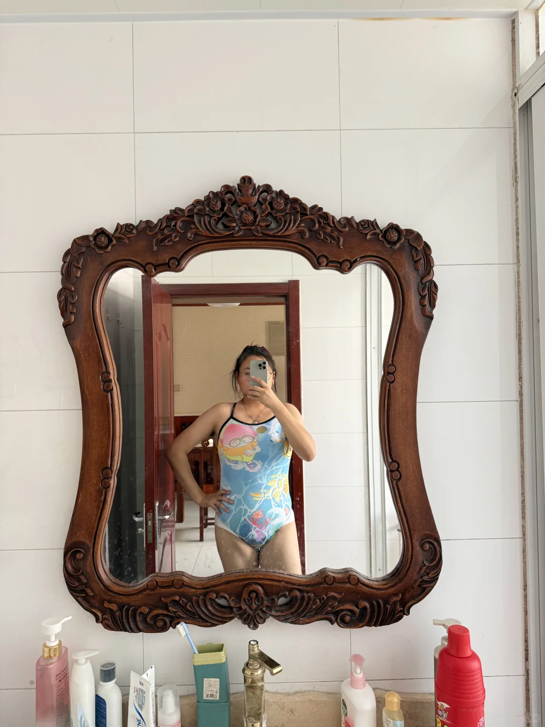 300斤微胖小女生可以游泳吗