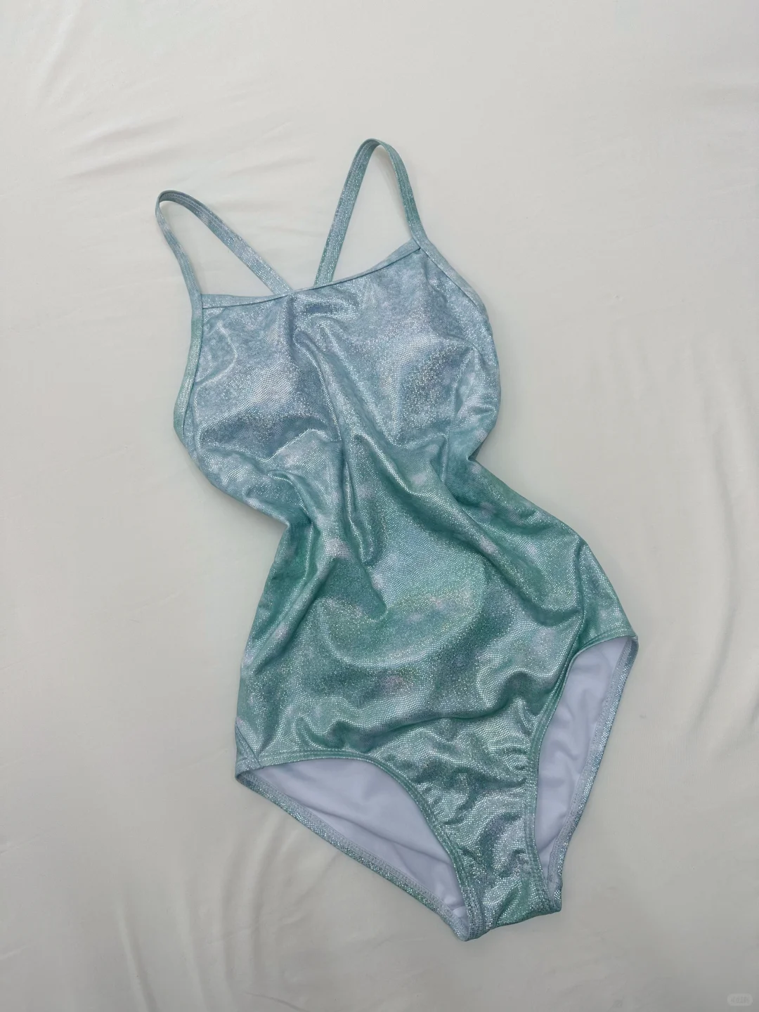 谁还没穿过‼️这么闪的薄荷绿😭好清新好显白