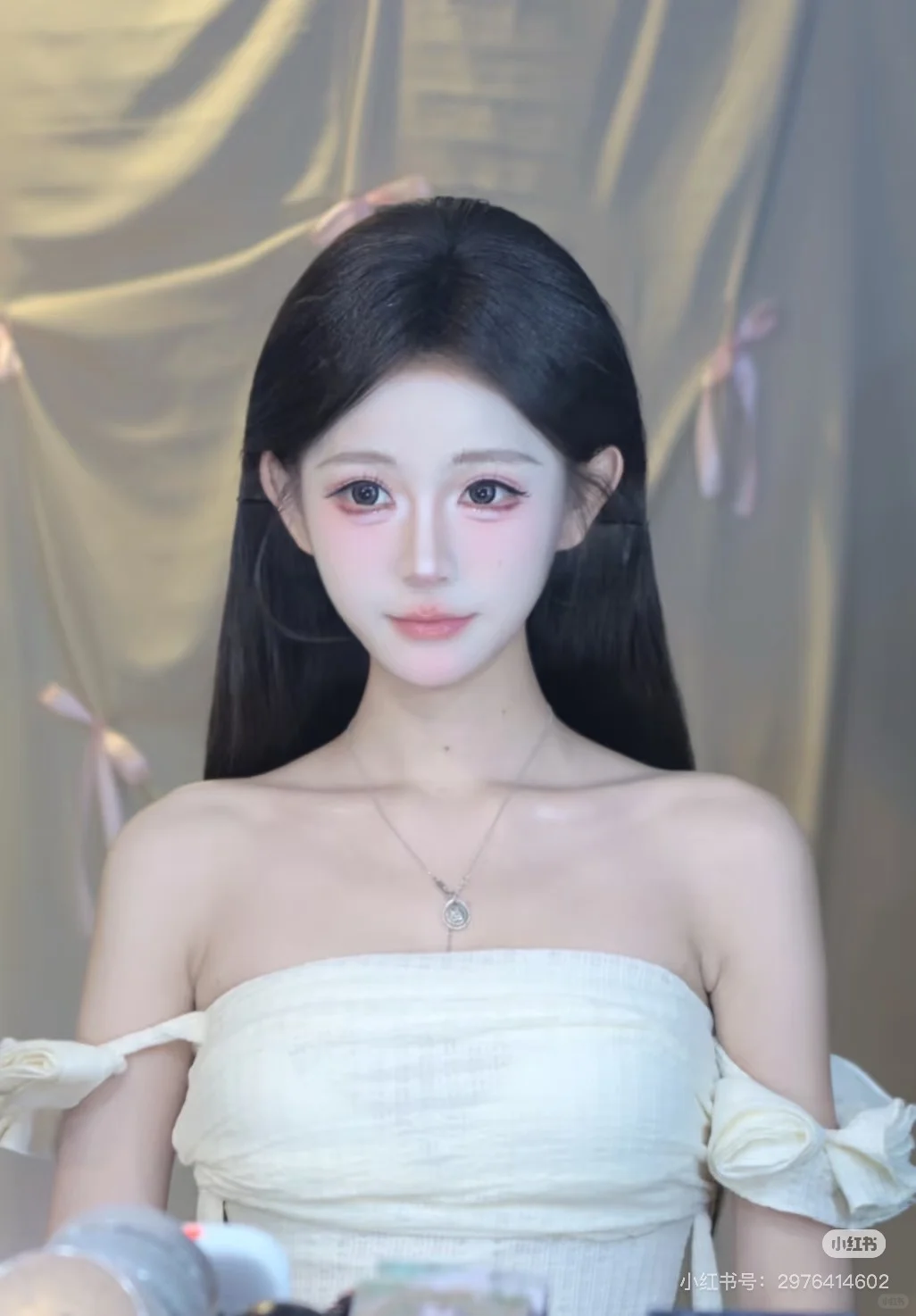 女主播上镜穿搭