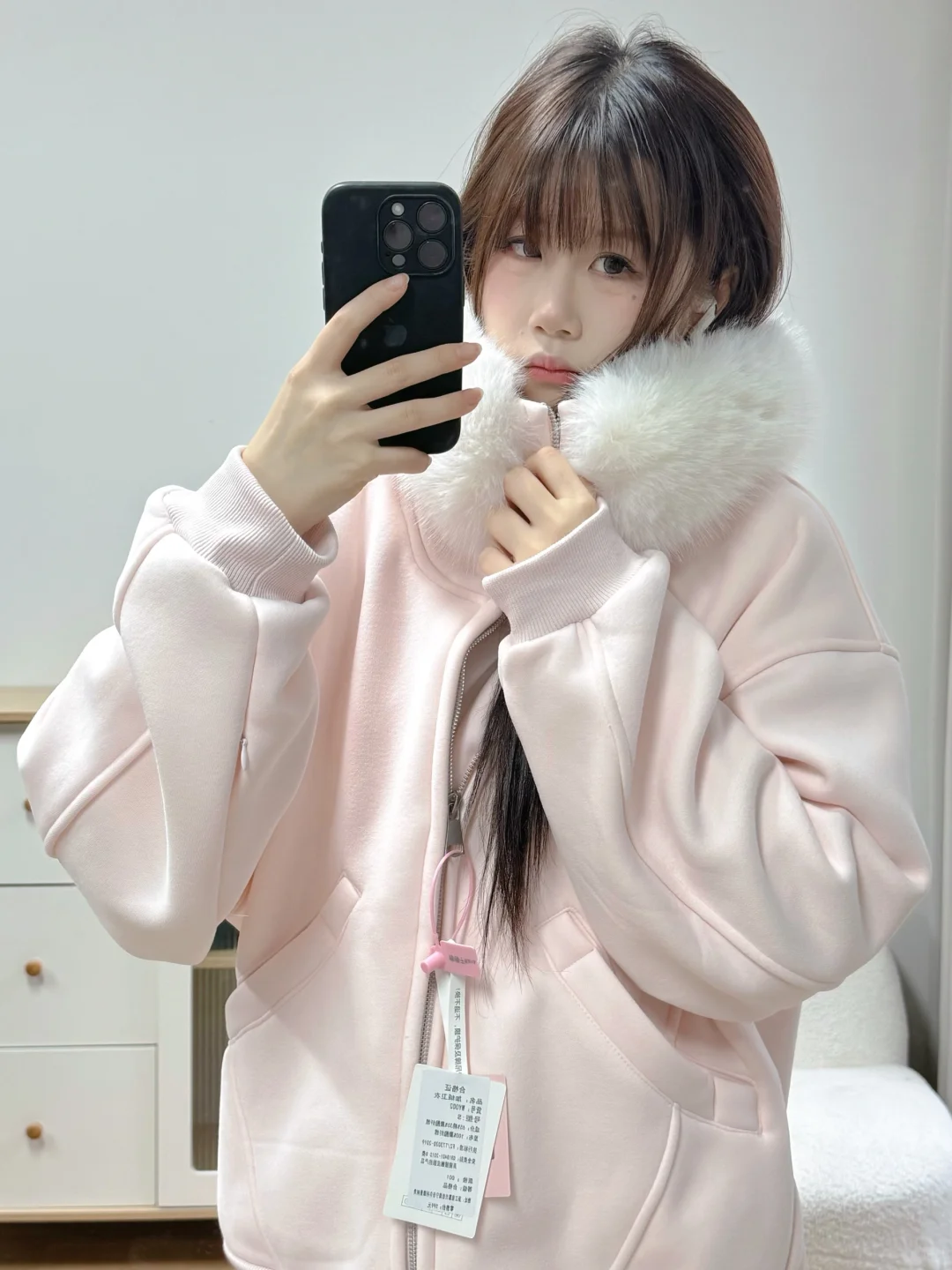 我爸厂里的卫衣外套，依姐妹们加了白毛领