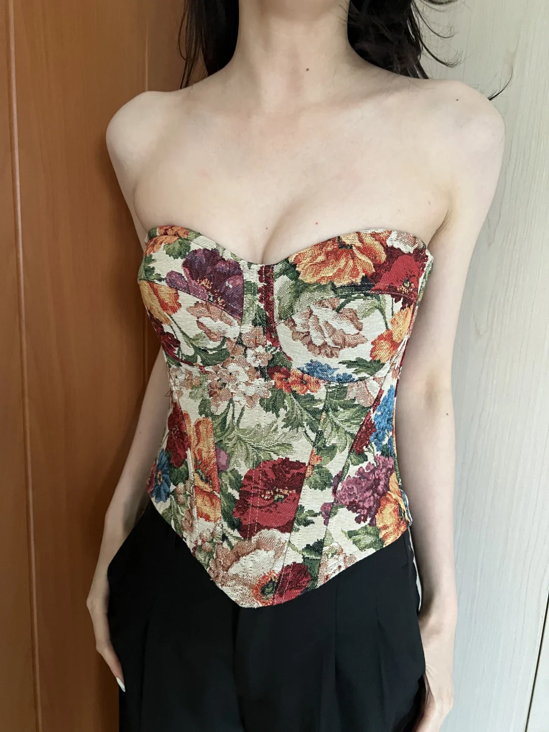 拆吊牌最快的一次！！美到犯规的鱼骨胸衣❗️