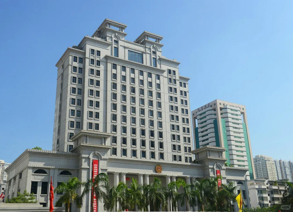 厦门思明法院，招聘助理岗，月薪8.5k+奖金