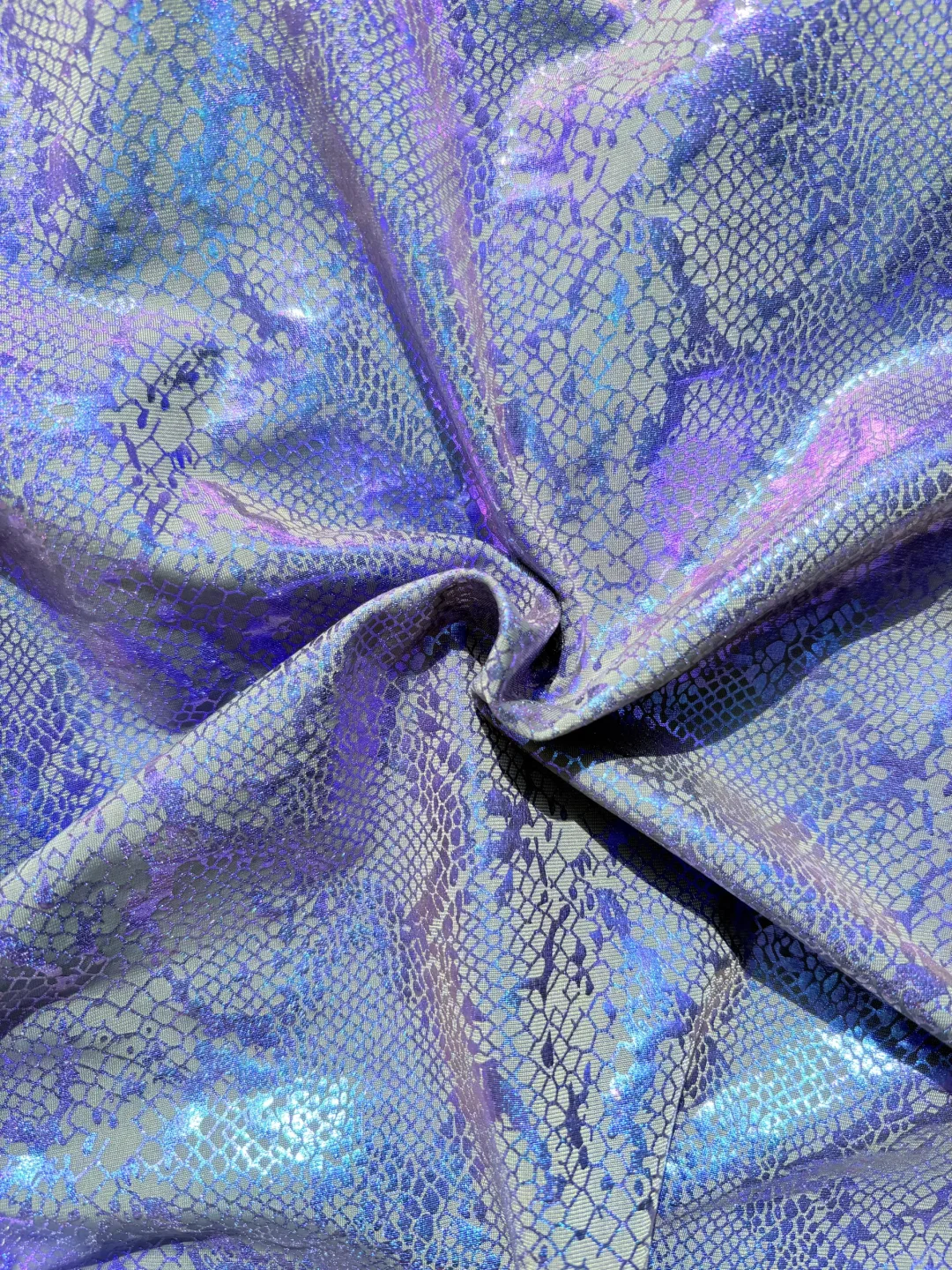 仙品🔮！这个紫蟒穿上真的巨显瘦！🥹