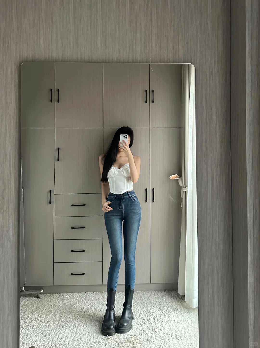 牛仔裤好显身材!！！