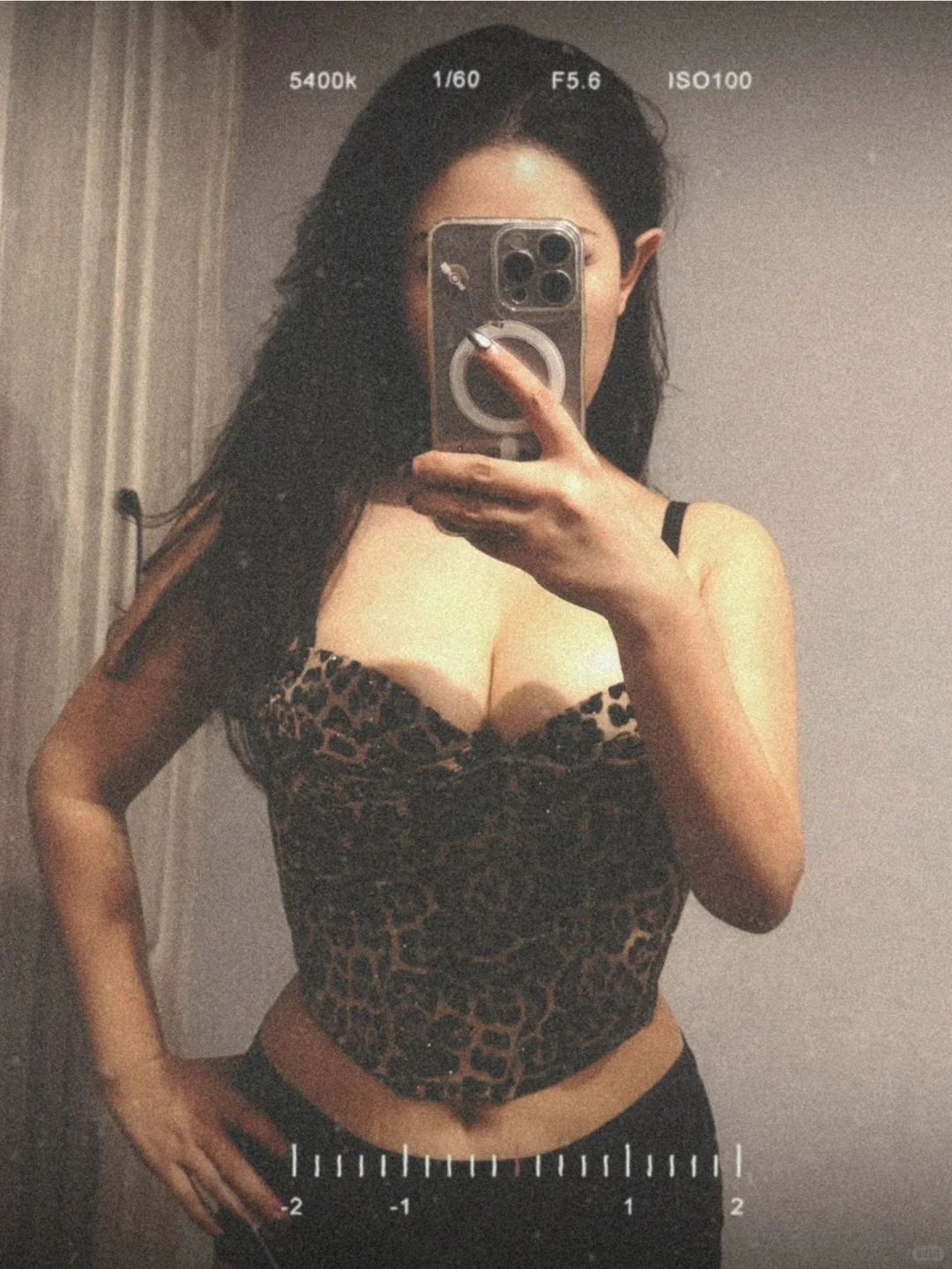 75E大🐻第一次穿到本命鱼骨胸衣！！！