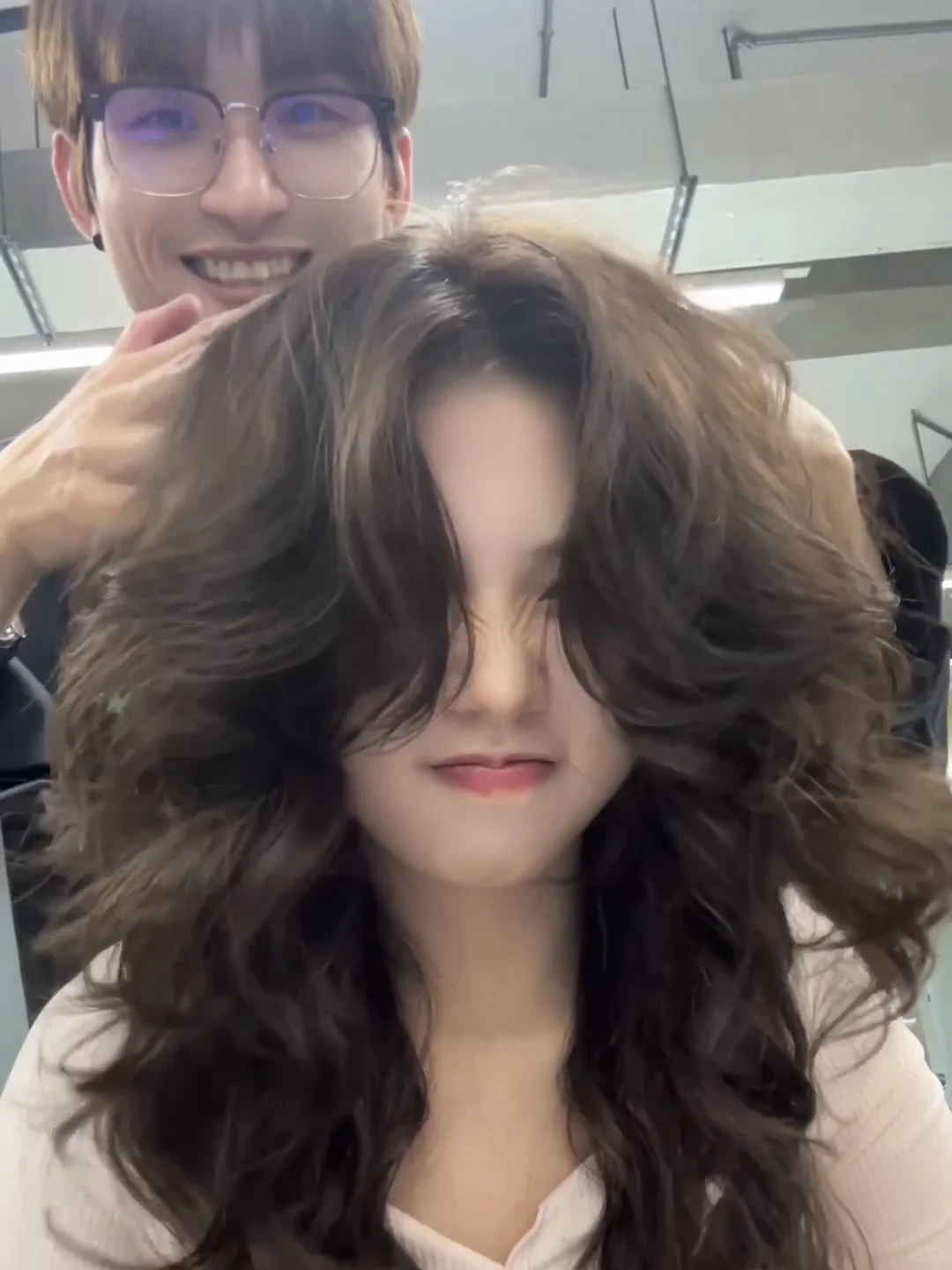 烫发就是当代女人的一场豪赌🫣一半美一半丑