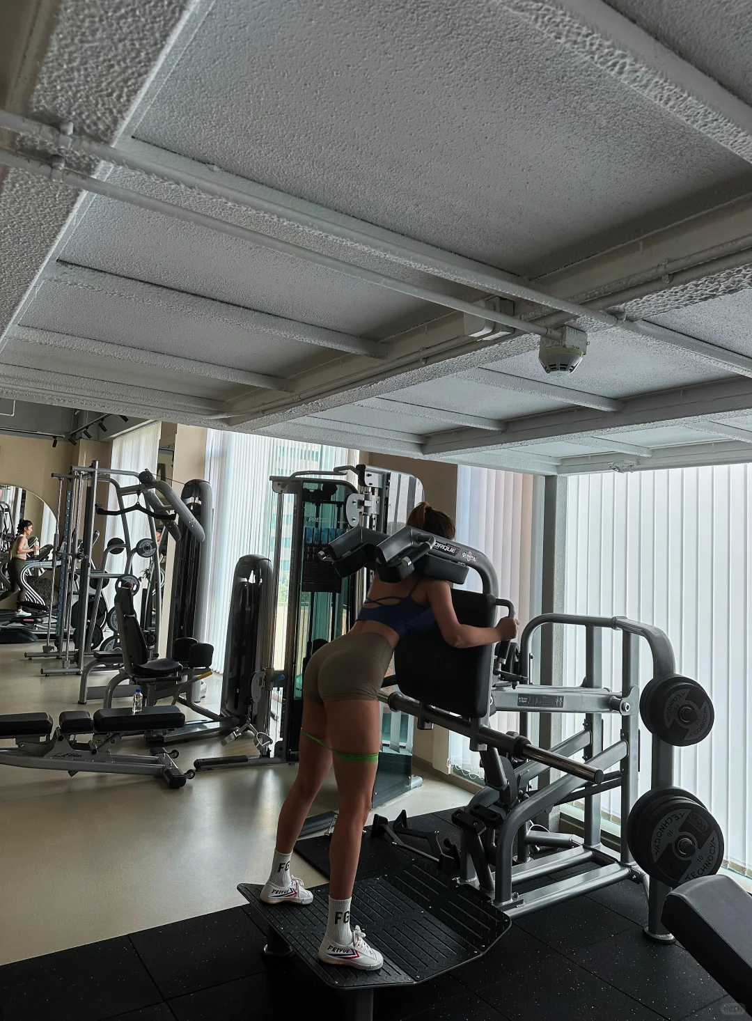 172/56 挤进微胖界