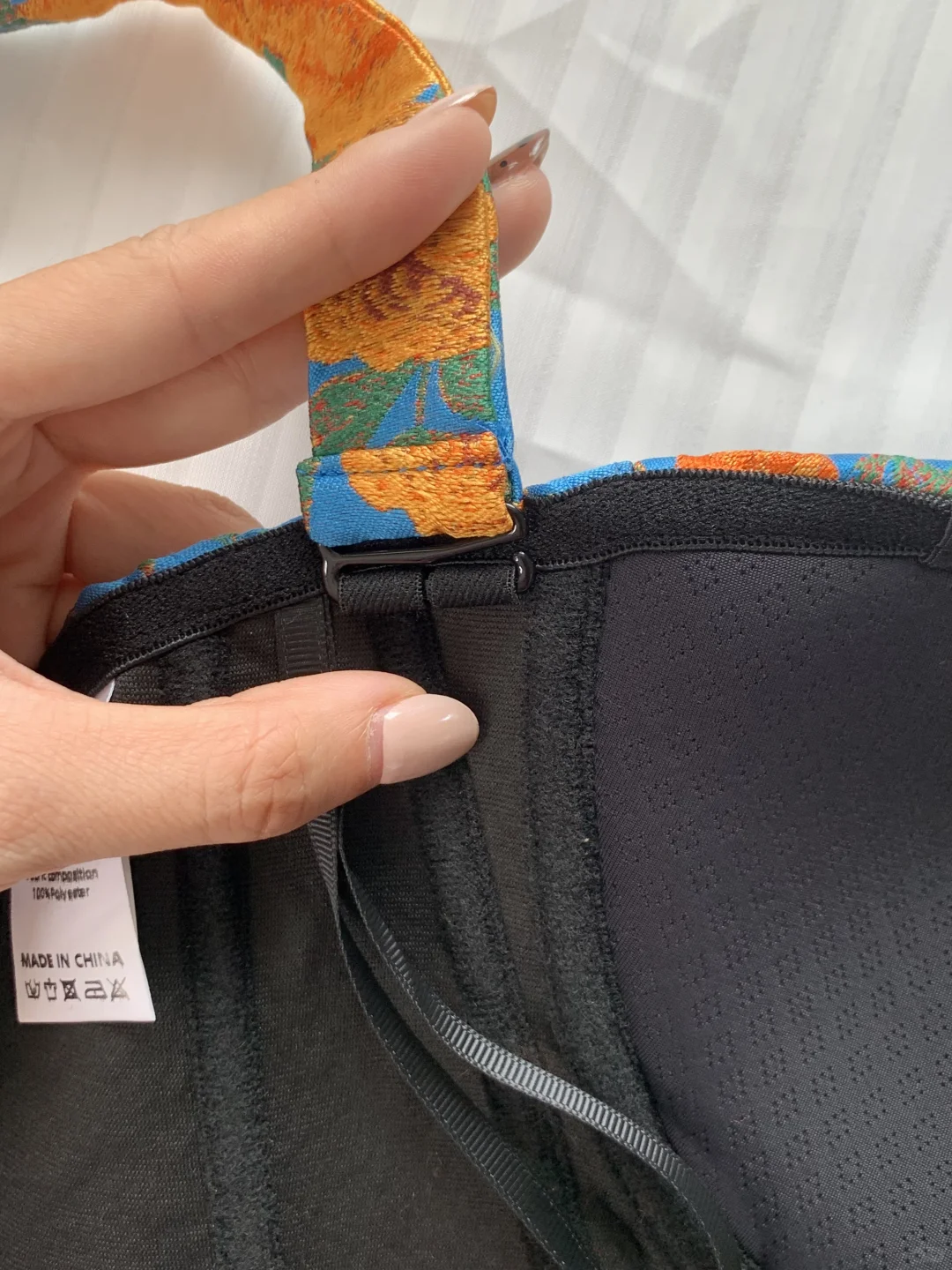 质感巨好的鱼骨胸衣！只需要一张多💰！！