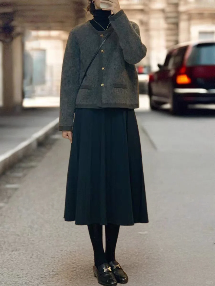 微胖梨形姐妹都去冲这件裙子，真的超显瘦啊