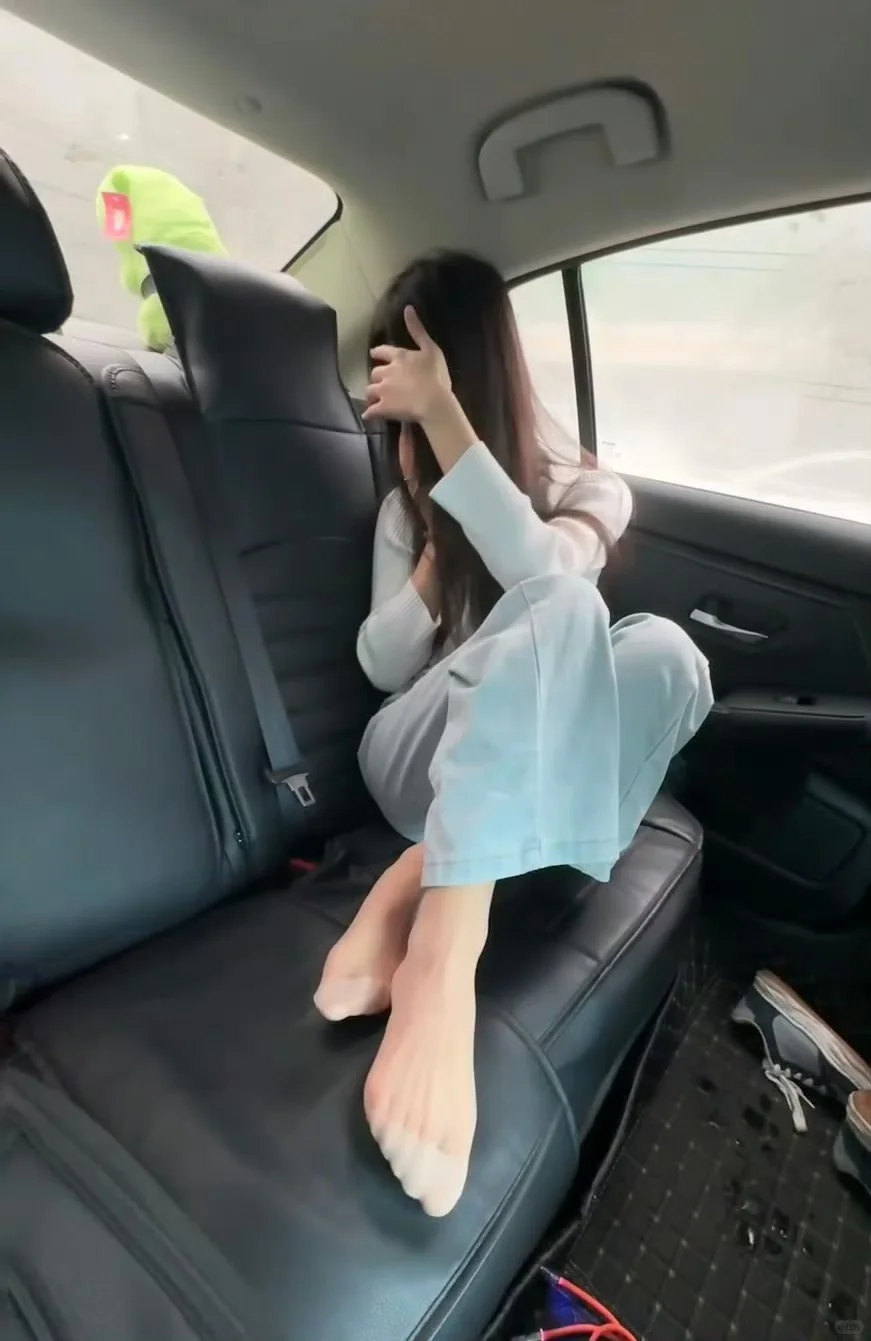 男朋友嫌弃🦶有点味儿