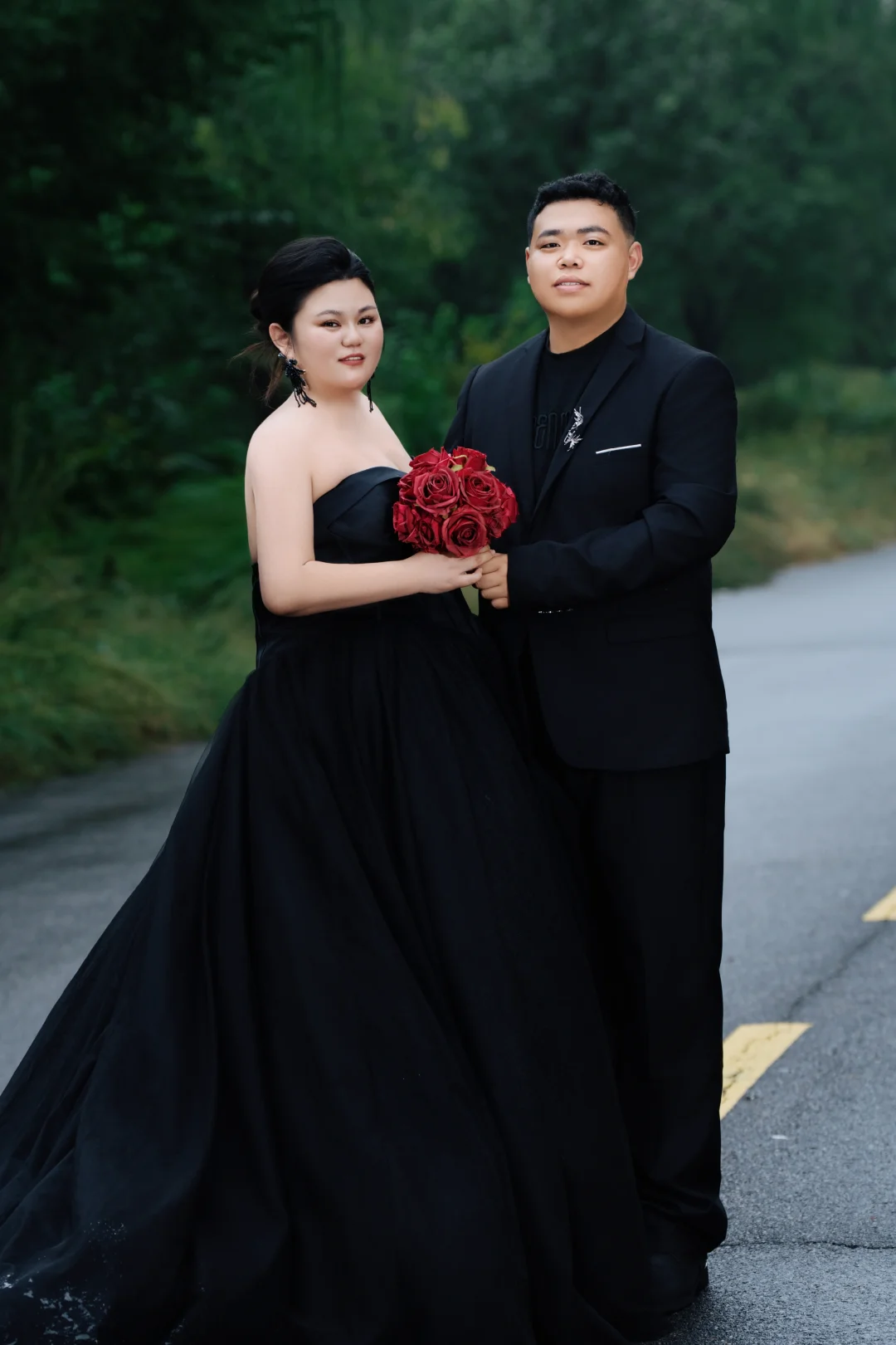 微胖女生婚纱照