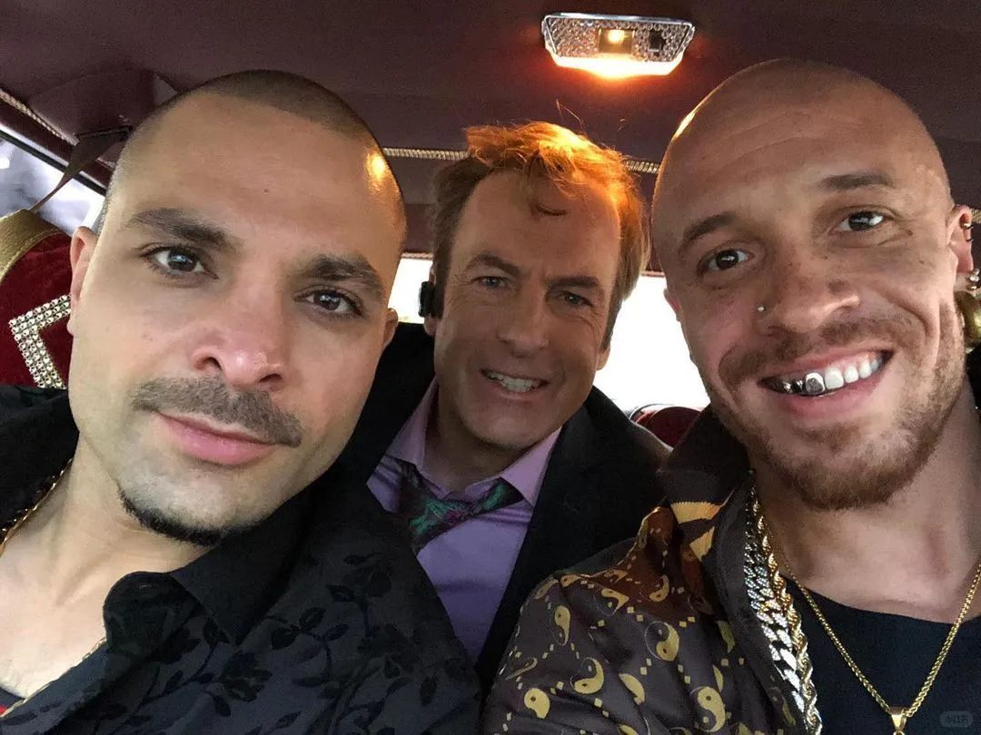 风骚律师开播十周年！