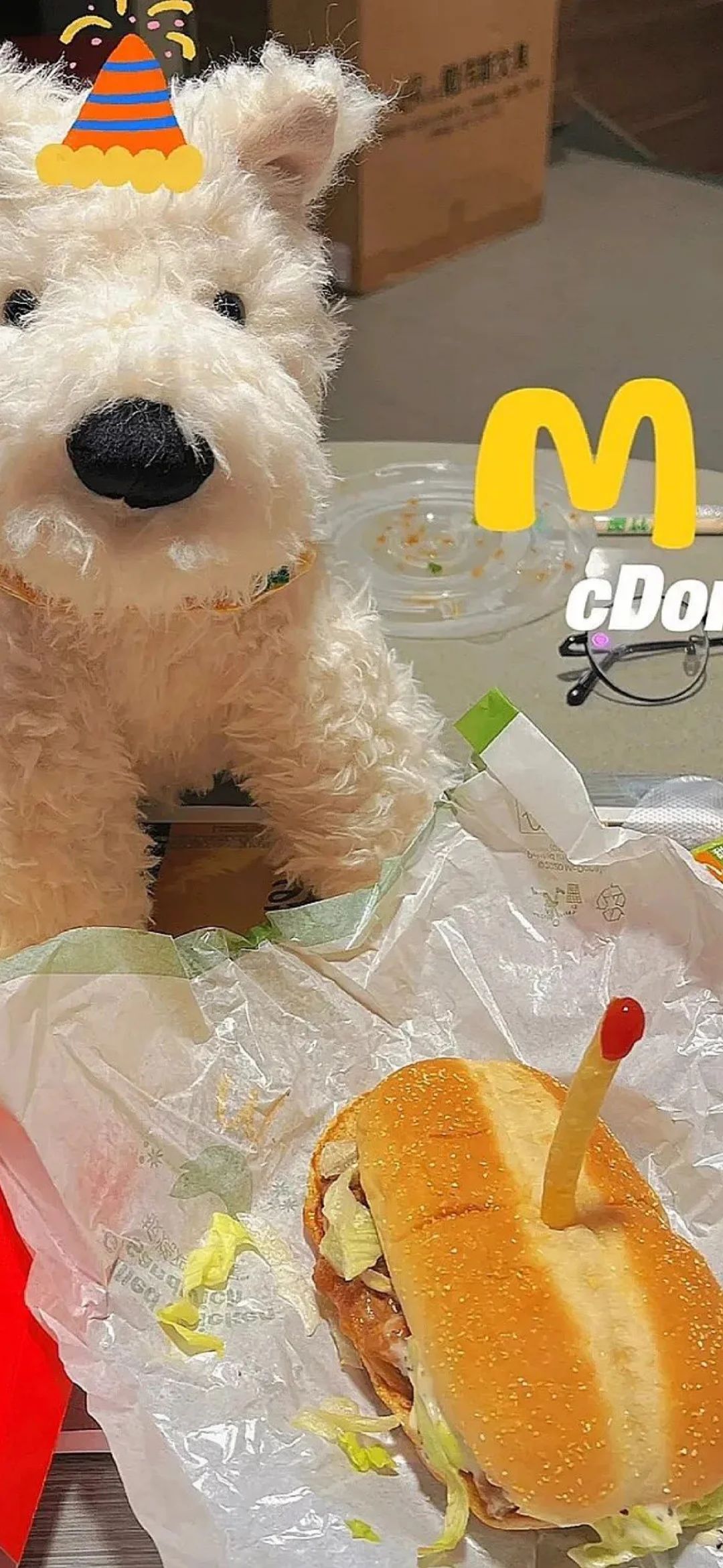 小企鹅🐧与麦当劳狗🍔／高清壁纸