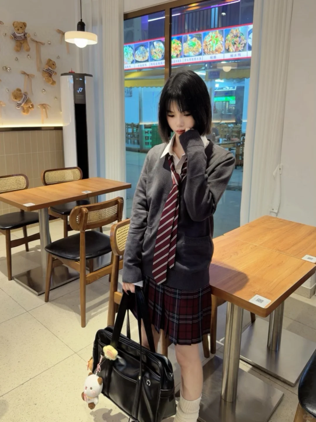 现实中的短发JK