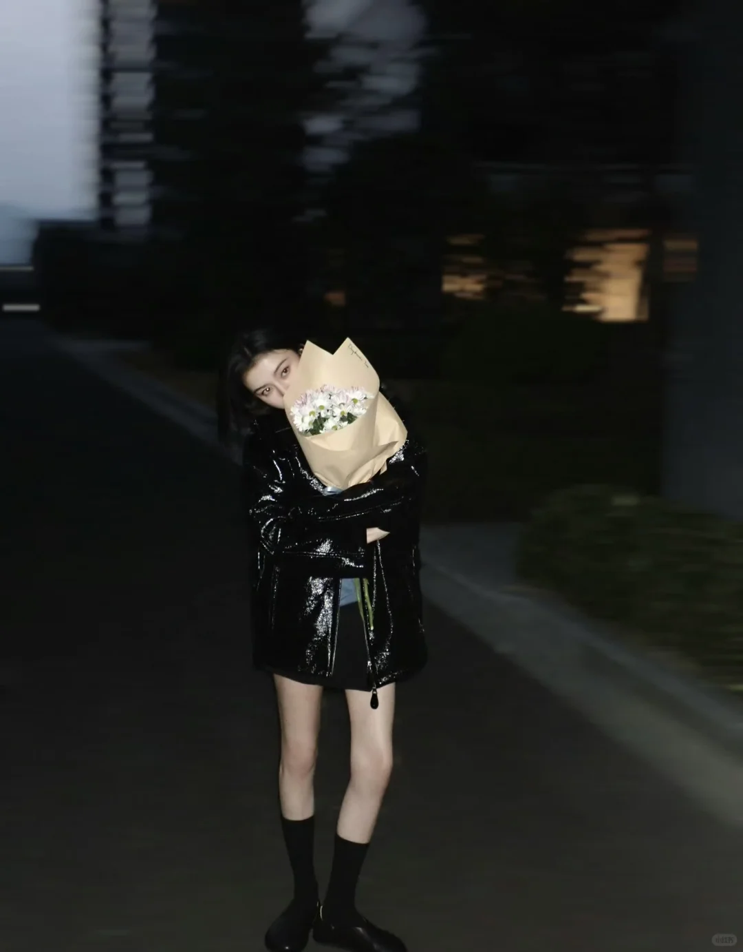 祖儿随便一照港风氛围感直接拉满！