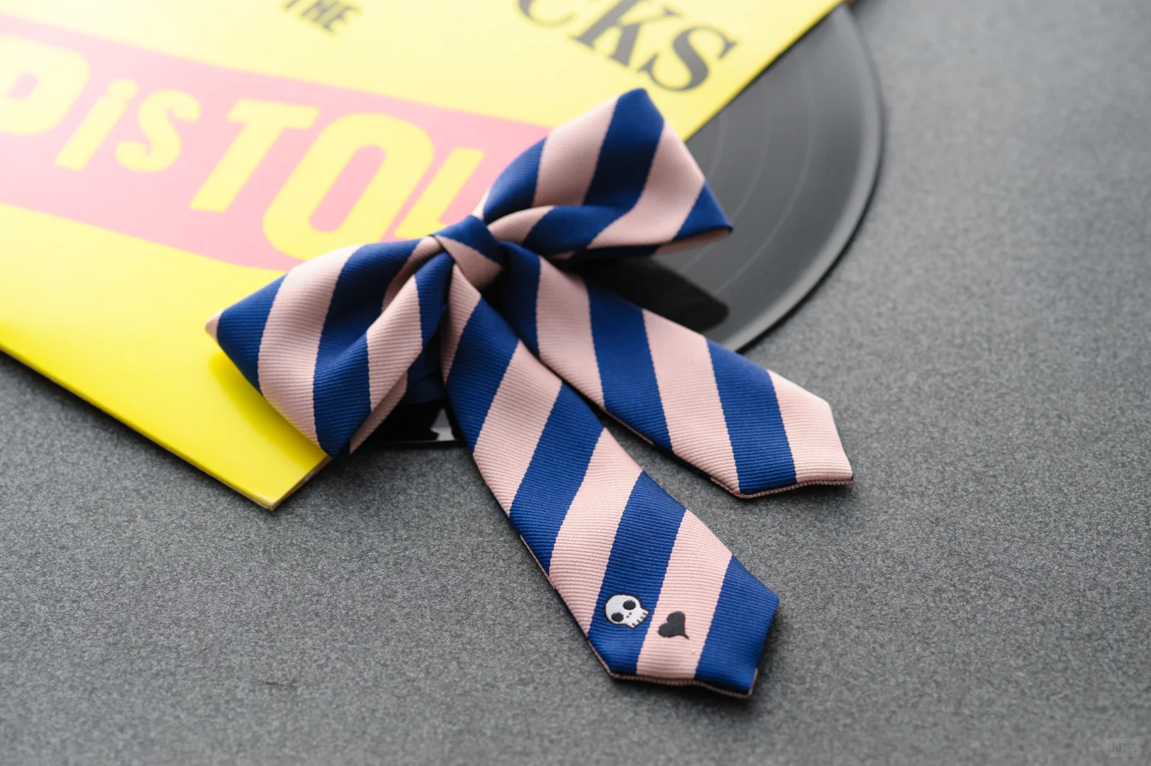 「LucyPop」JK制服领结—人气调查