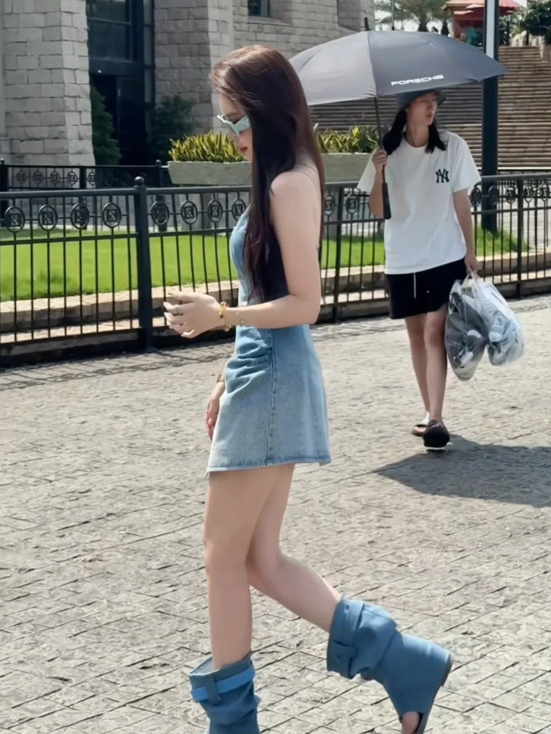 南沙游艇会 穿牛仔连衣裙太出片了