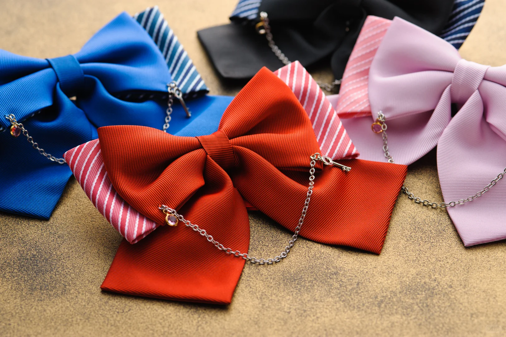 「LucyPop」JK制服领结—人气调查