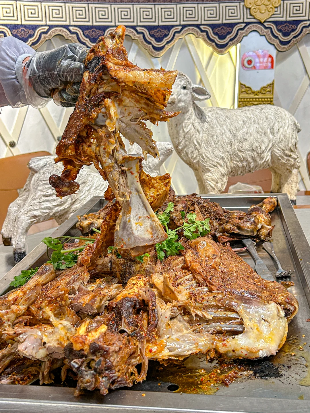 光谷这家烤全羊在武汉真没有对手！！