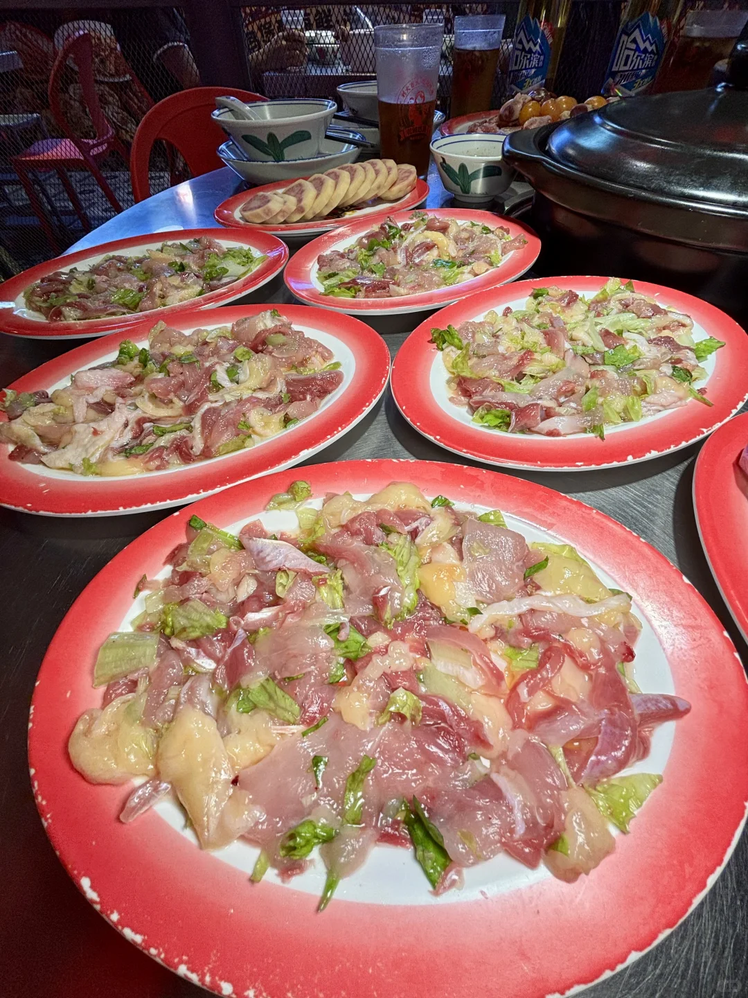 在广州吃到好吃的鸡煲。。简直易如反掌！！