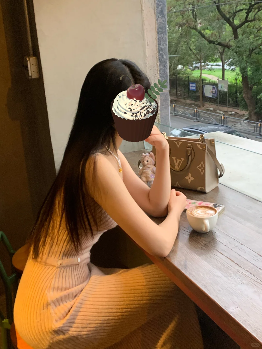 初秋🍂还得是针织裙丨腰臀比100%