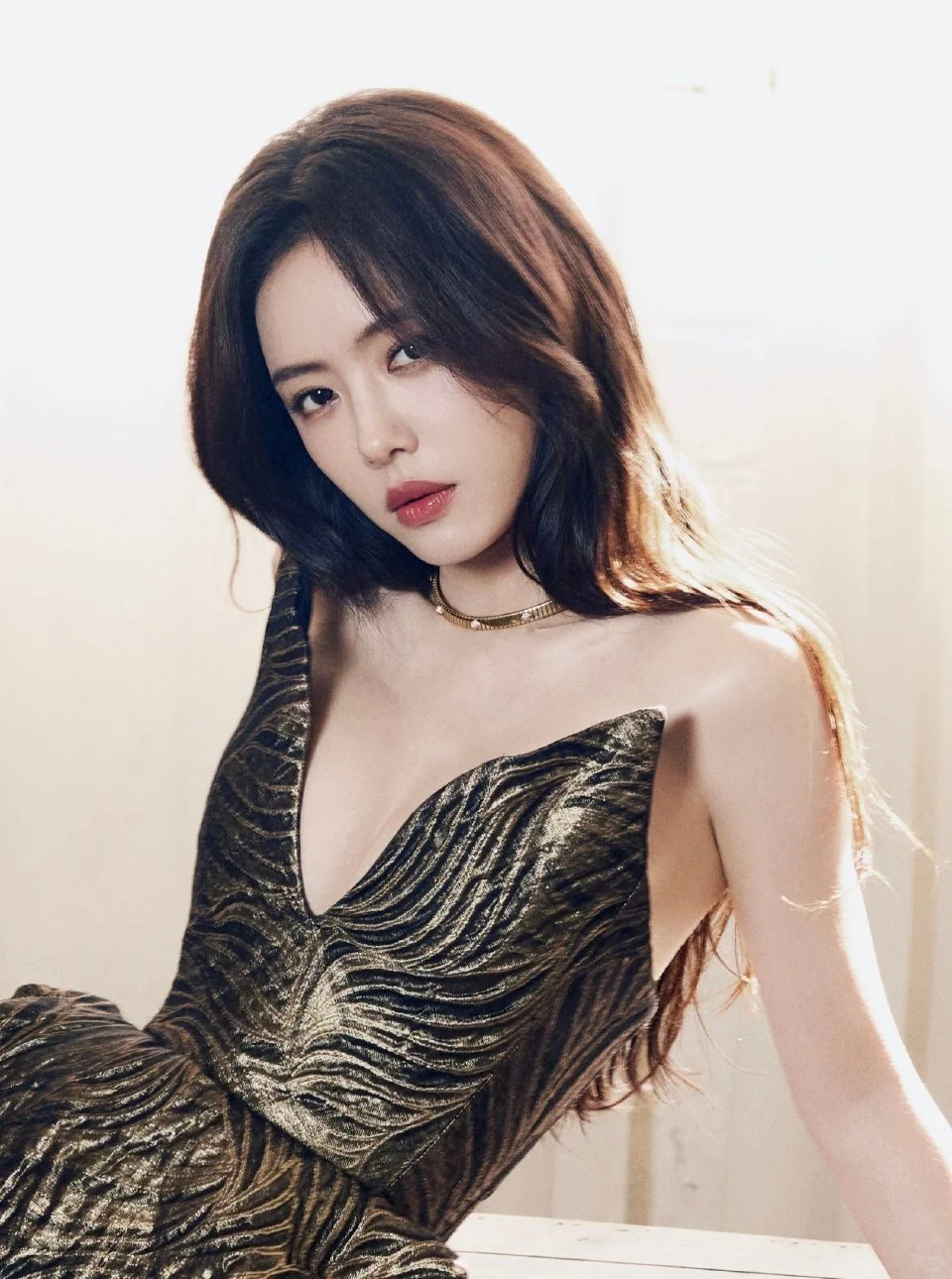 蔡文静 深V开到腰 内娱无敌手