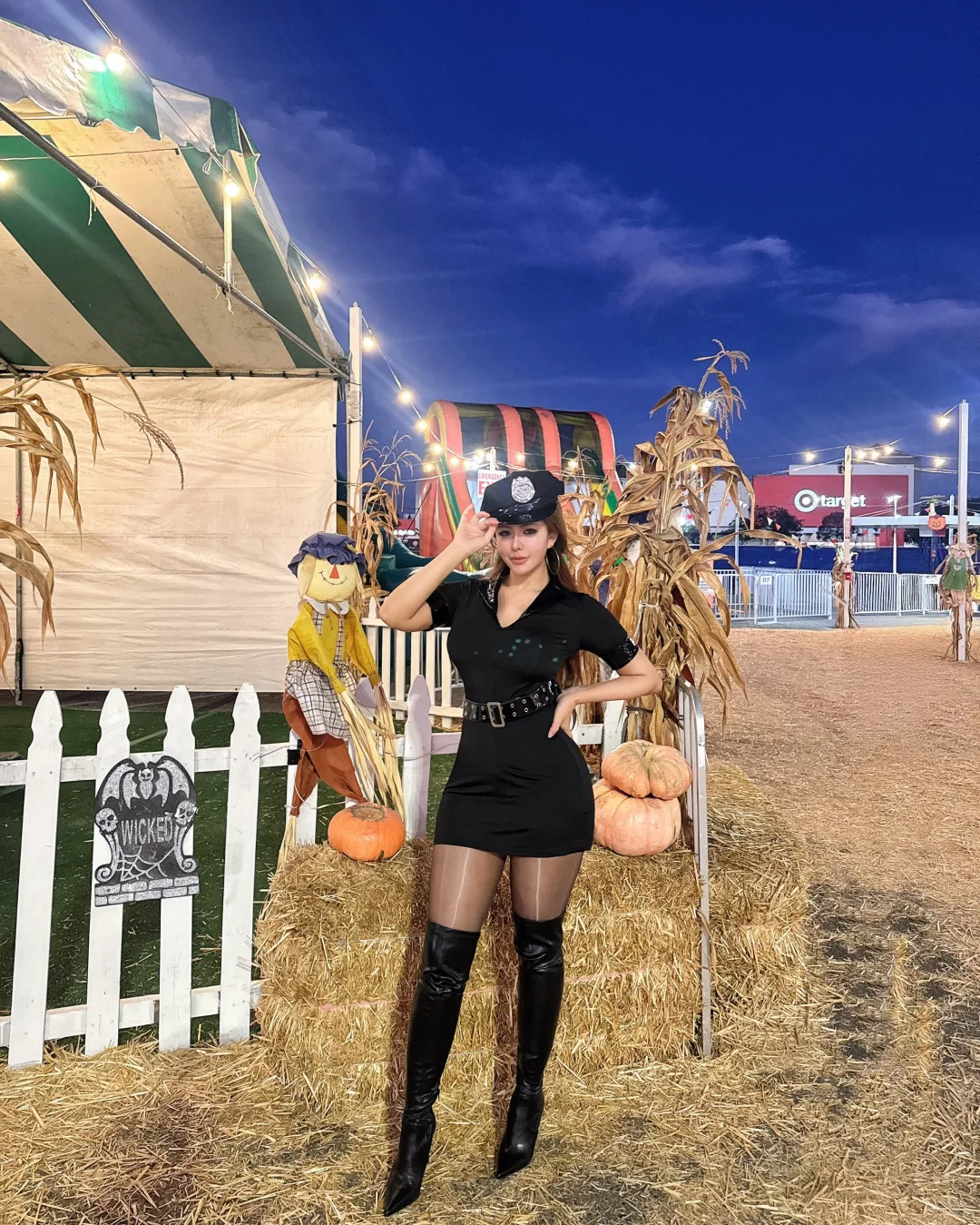 肉腿长靴女警官（万圣版）