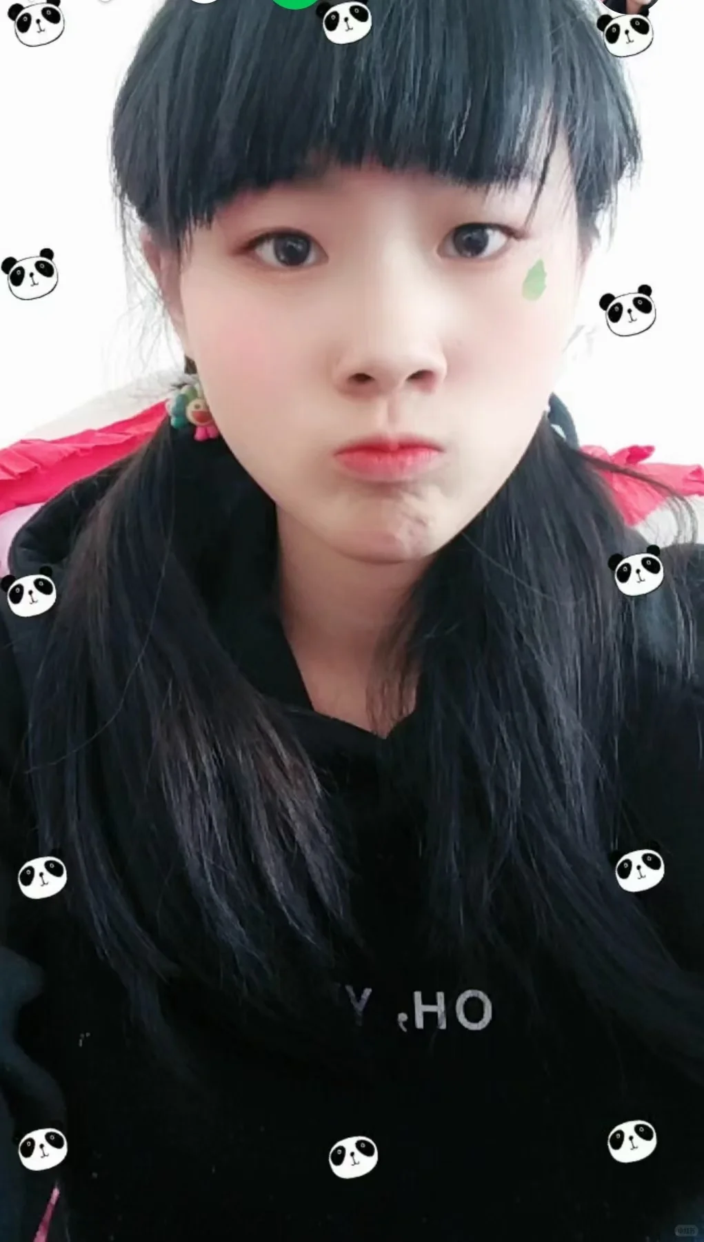 肤若凝脂，静若处子，动若脱兔，天生丽质，