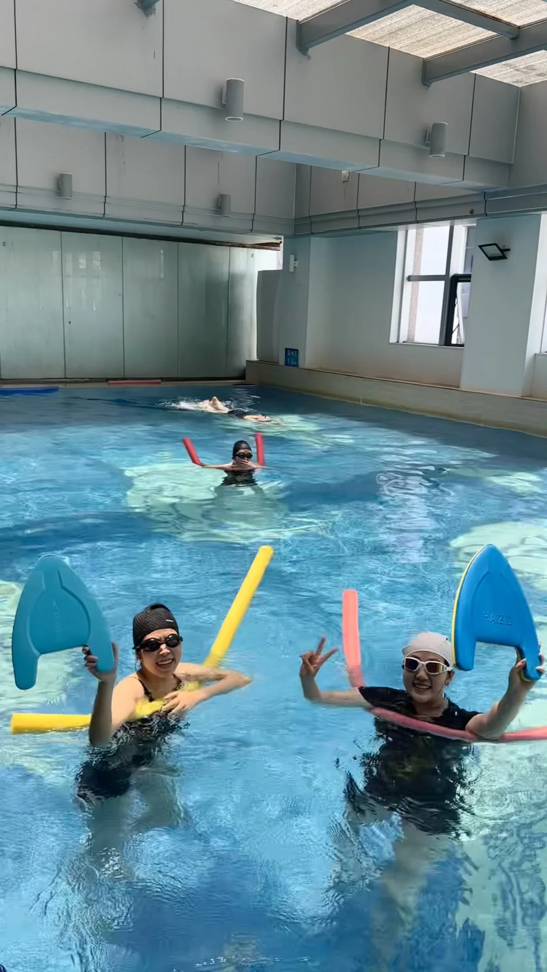 夏天的快乐是游泳给的