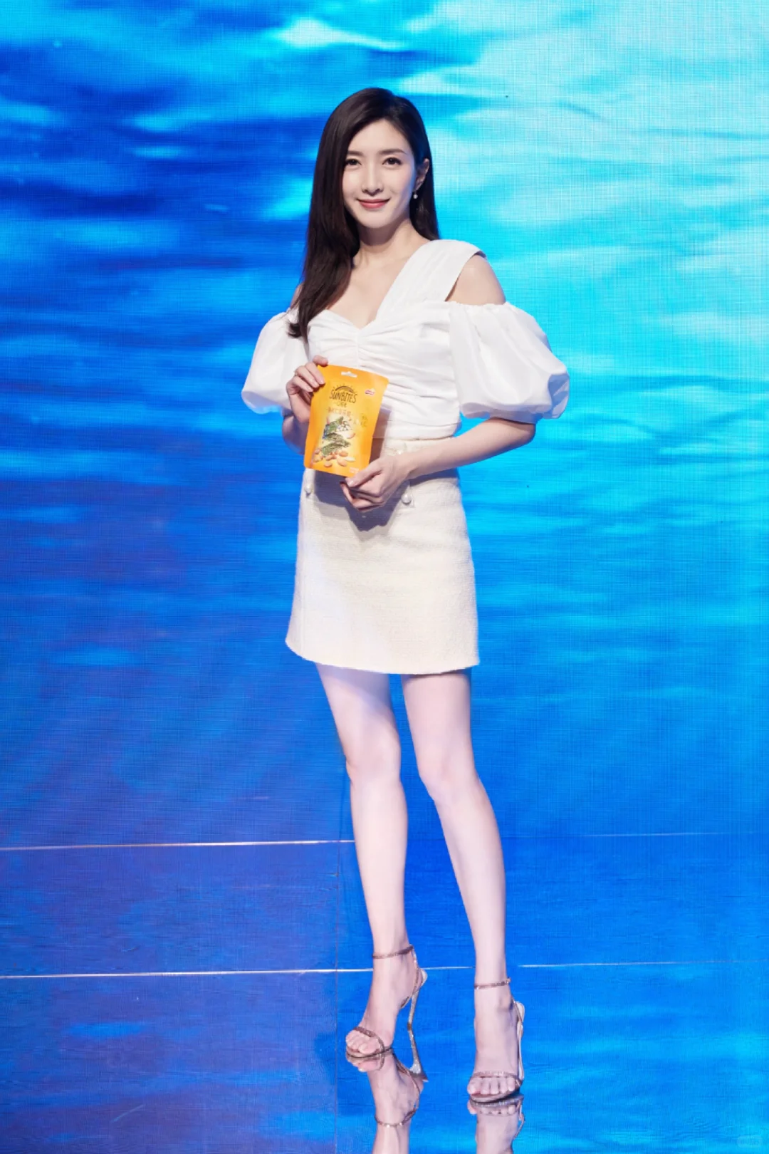 江疏影｜我的屏幕真的放不下这两条腿🔝