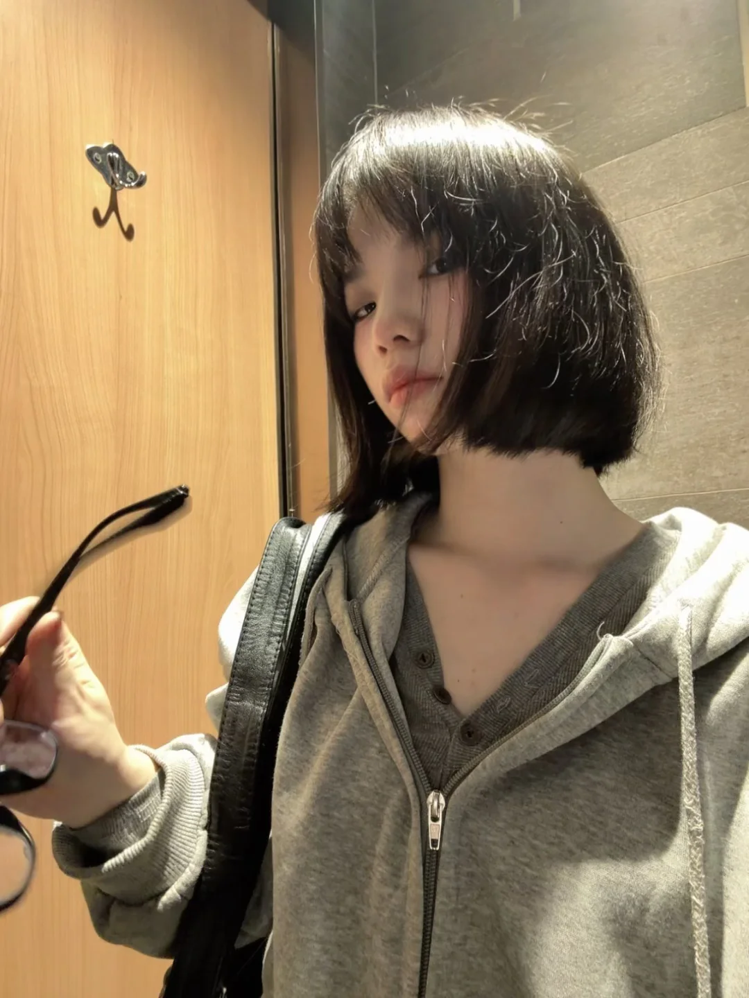 现实中的短发JK