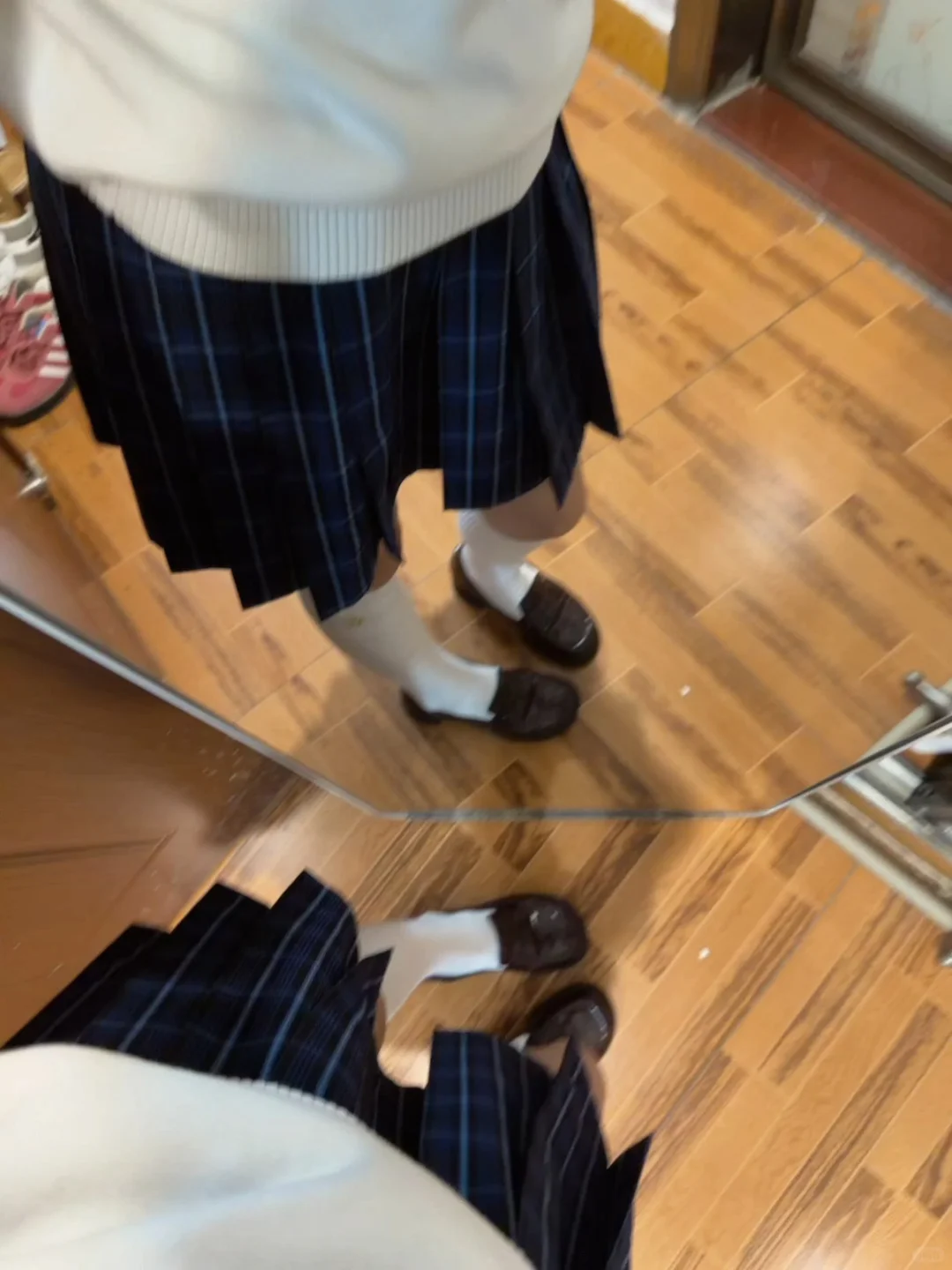 现实中的短发JK