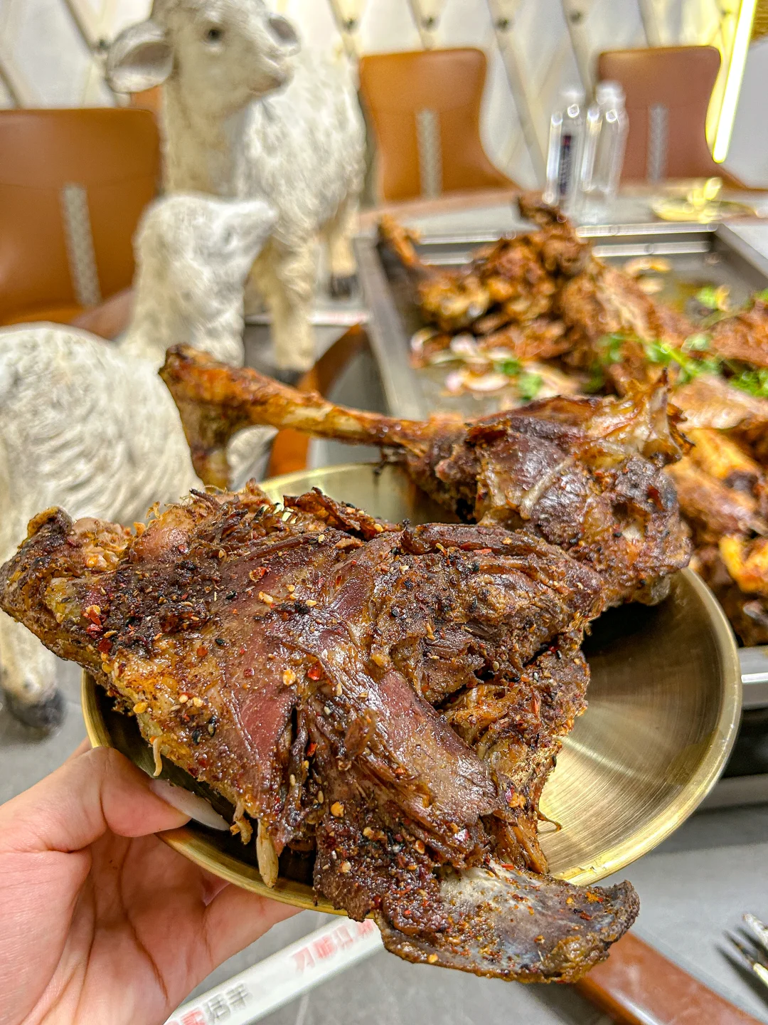 光谷这家烤全羊在武汉真没有对手！！