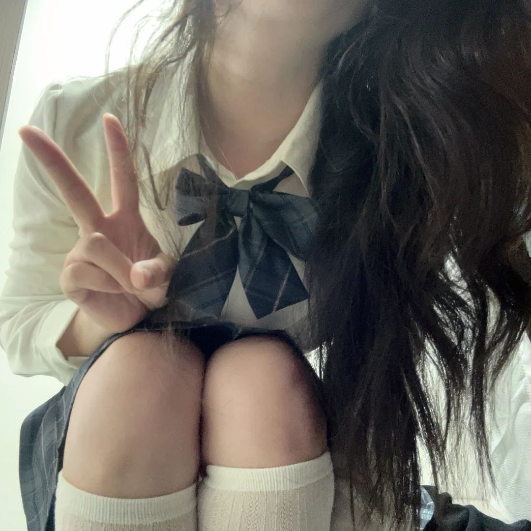 我先康康你们的jk手是什么样～