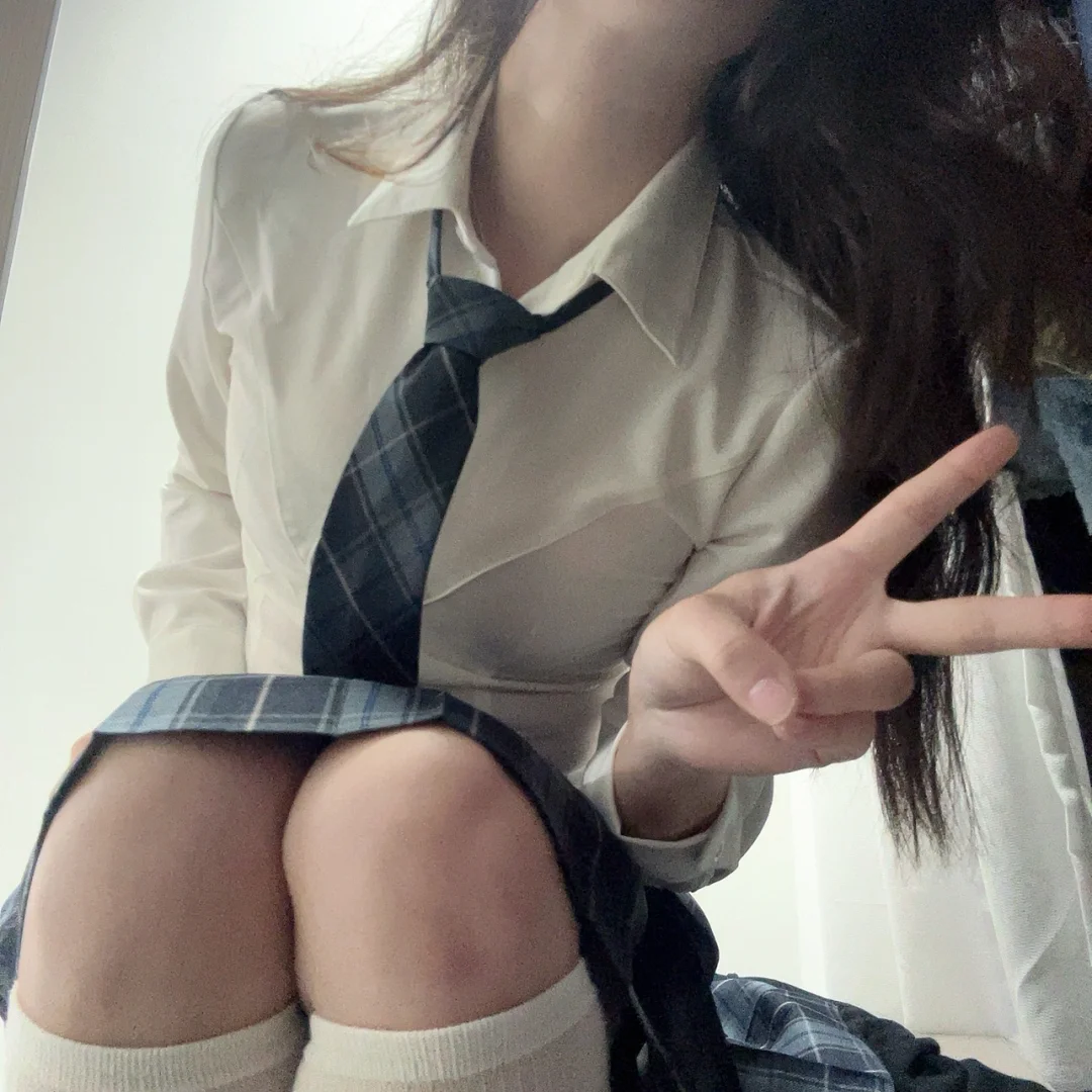 我先康康你们的jk手是什么样～