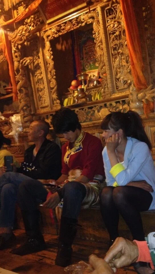 哈哈，在外面没谈恋爱都累死了。走完迪庆。