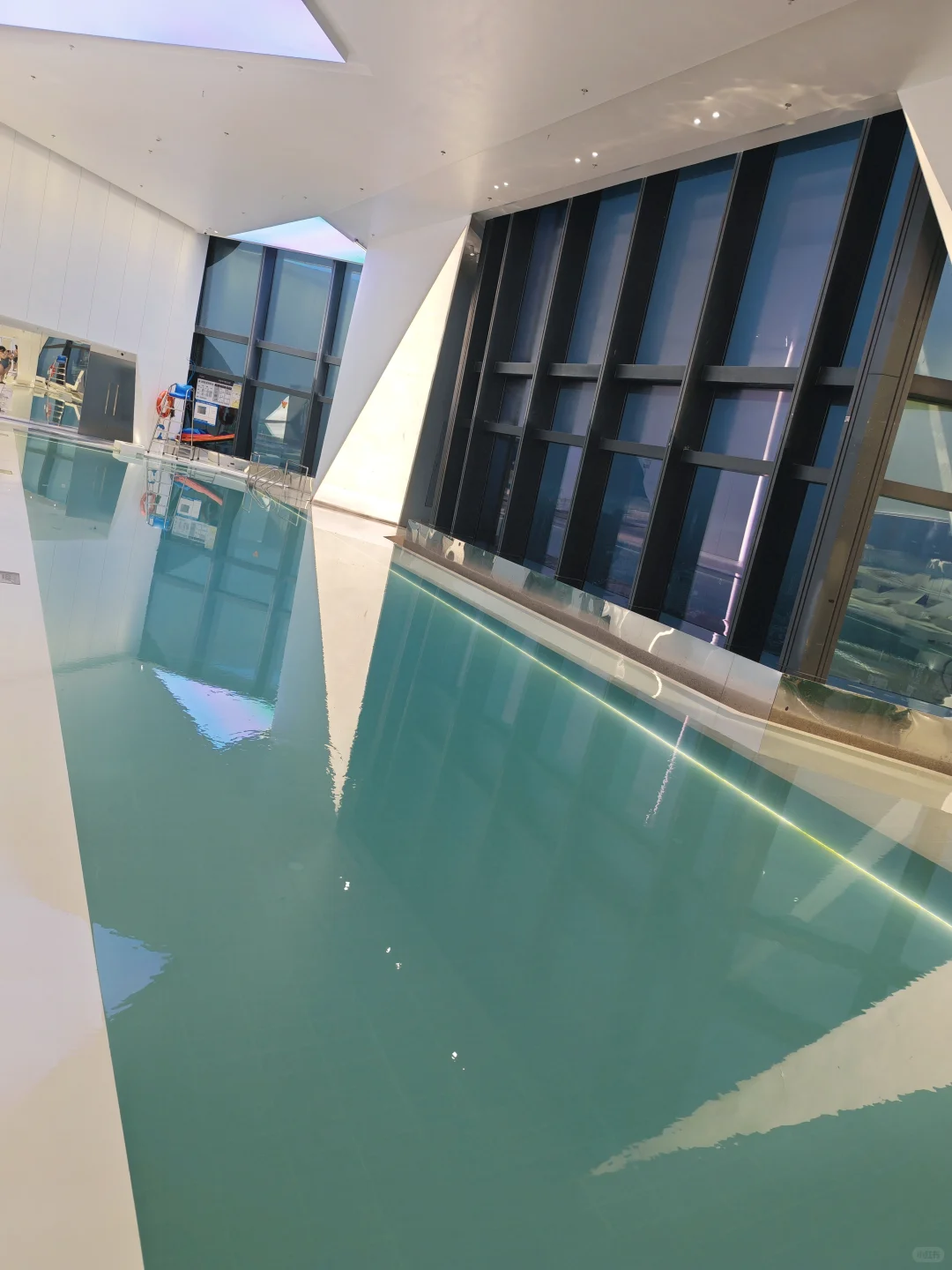 我爱游泳～游泳使我快乐～