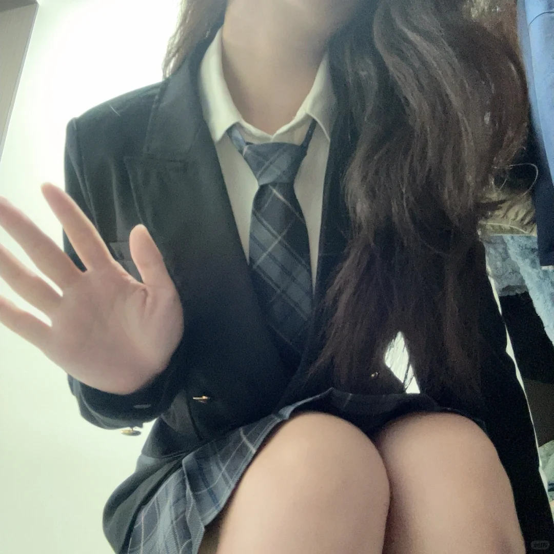 我先康康你们的jk手是什么样～