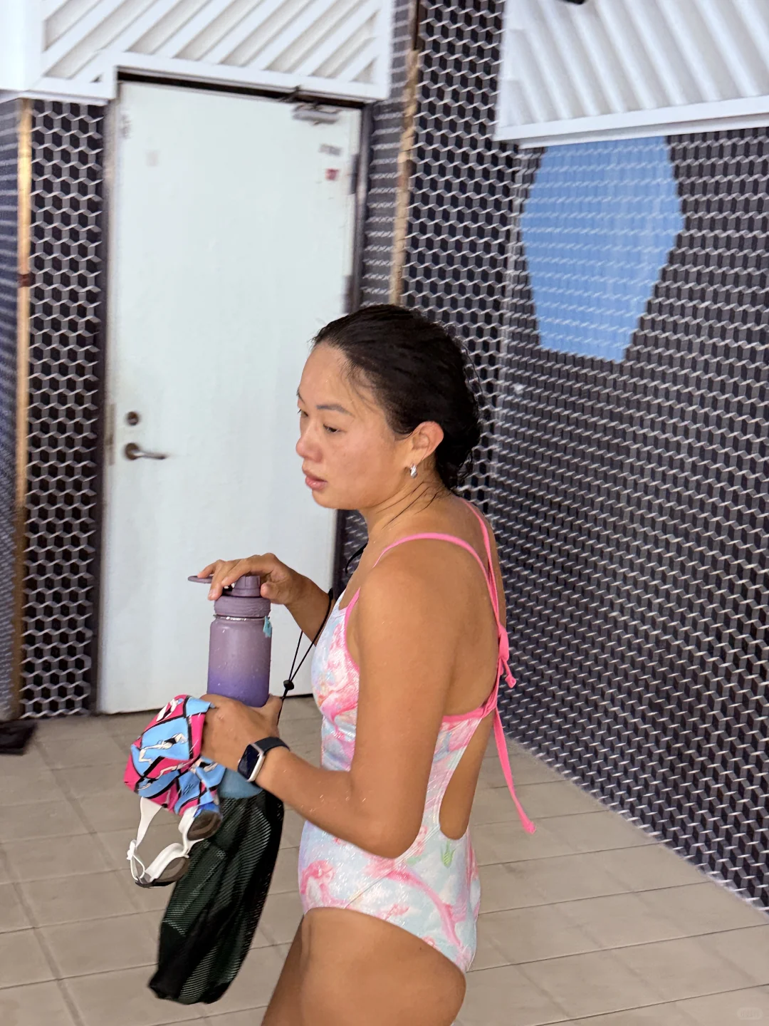 我不管我就是美人鱼！