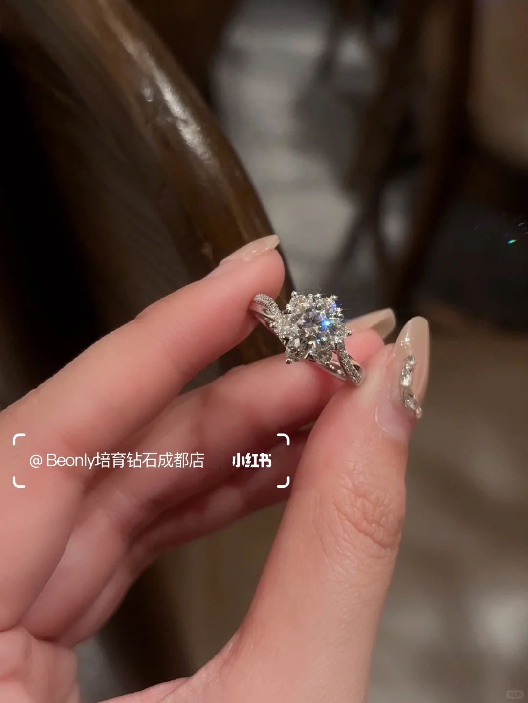 真的爱惨了这个小钻戒！！
