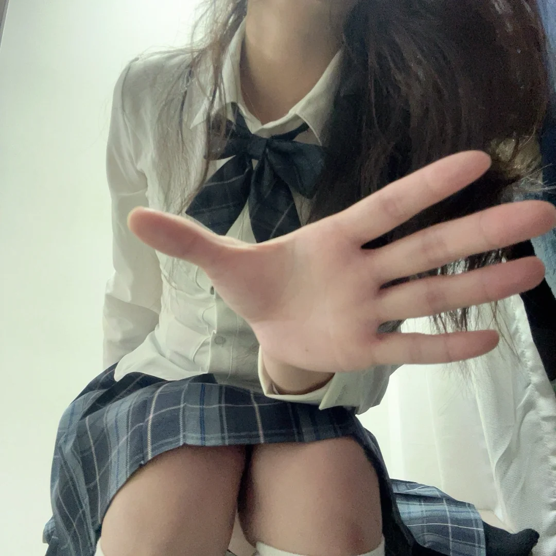 我先康康你们的jk手是什么样～