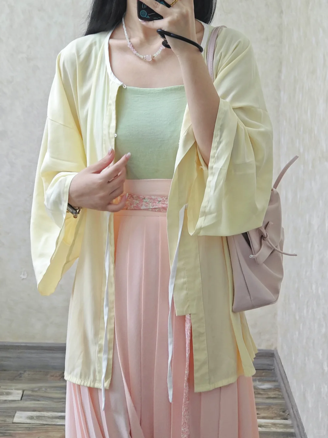 真真是粉色娇嫩