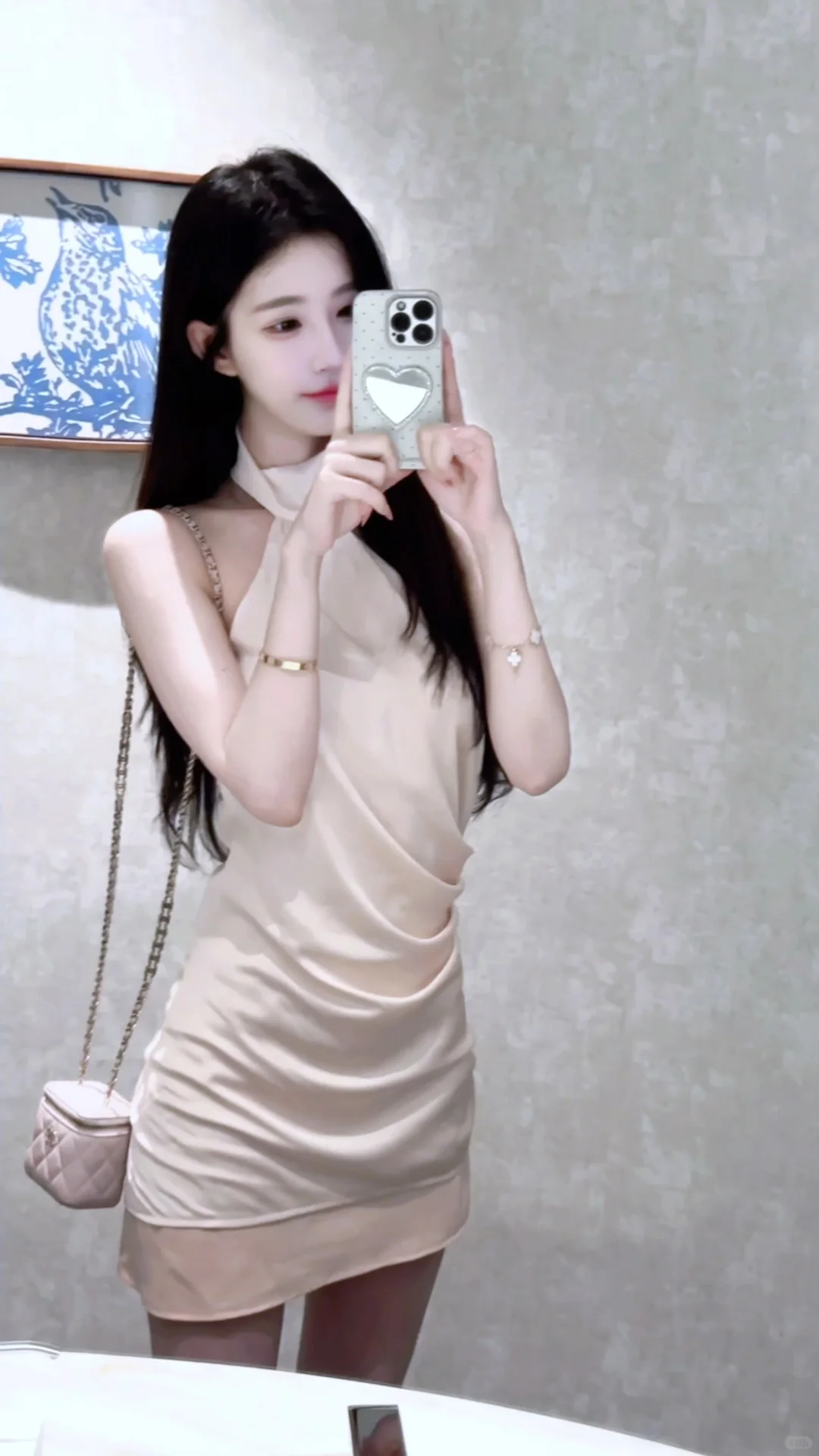 粉粉的很安心 ₊˚✧