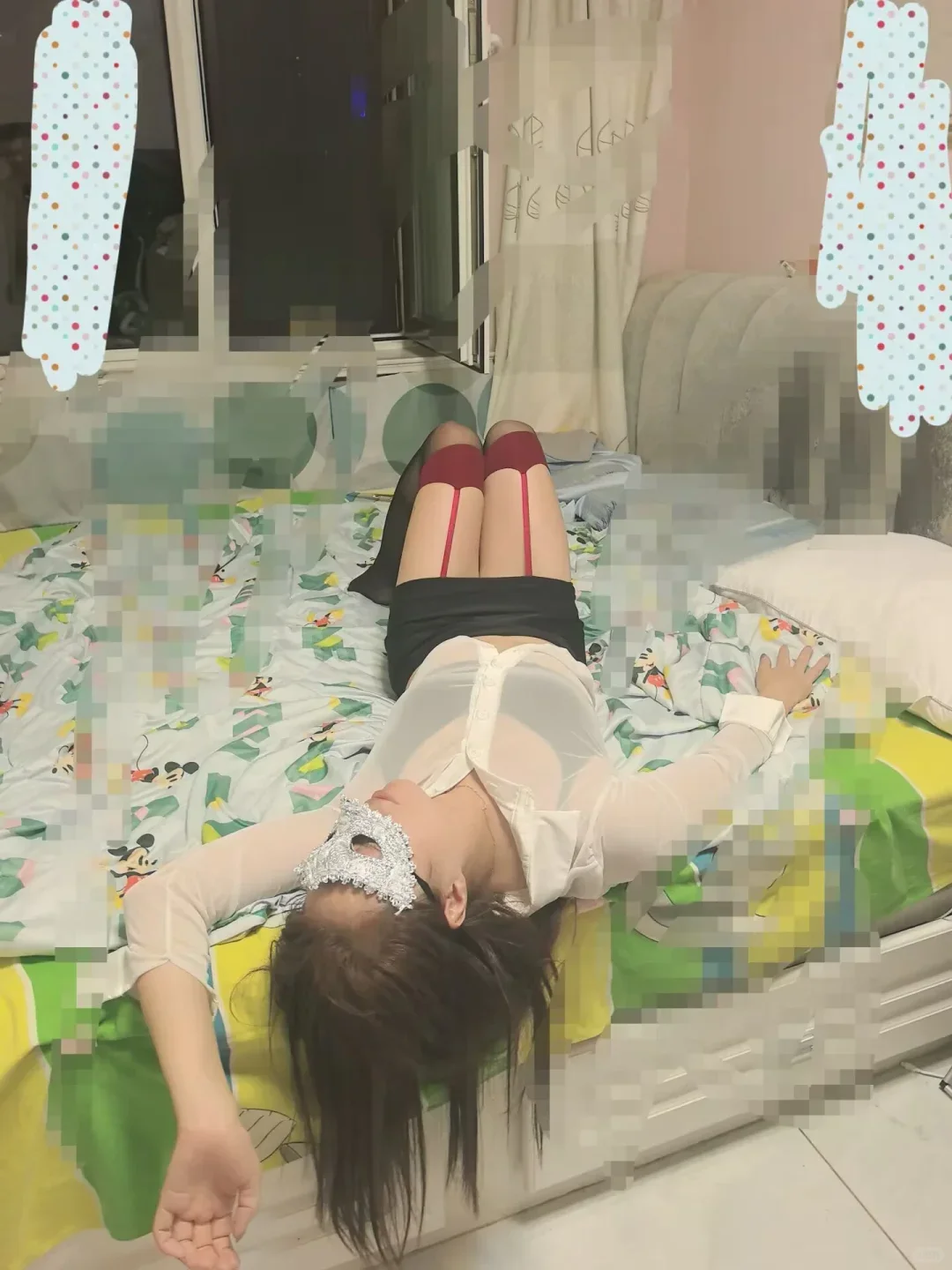 端庄只是保护色，性感才是骨子里的风情