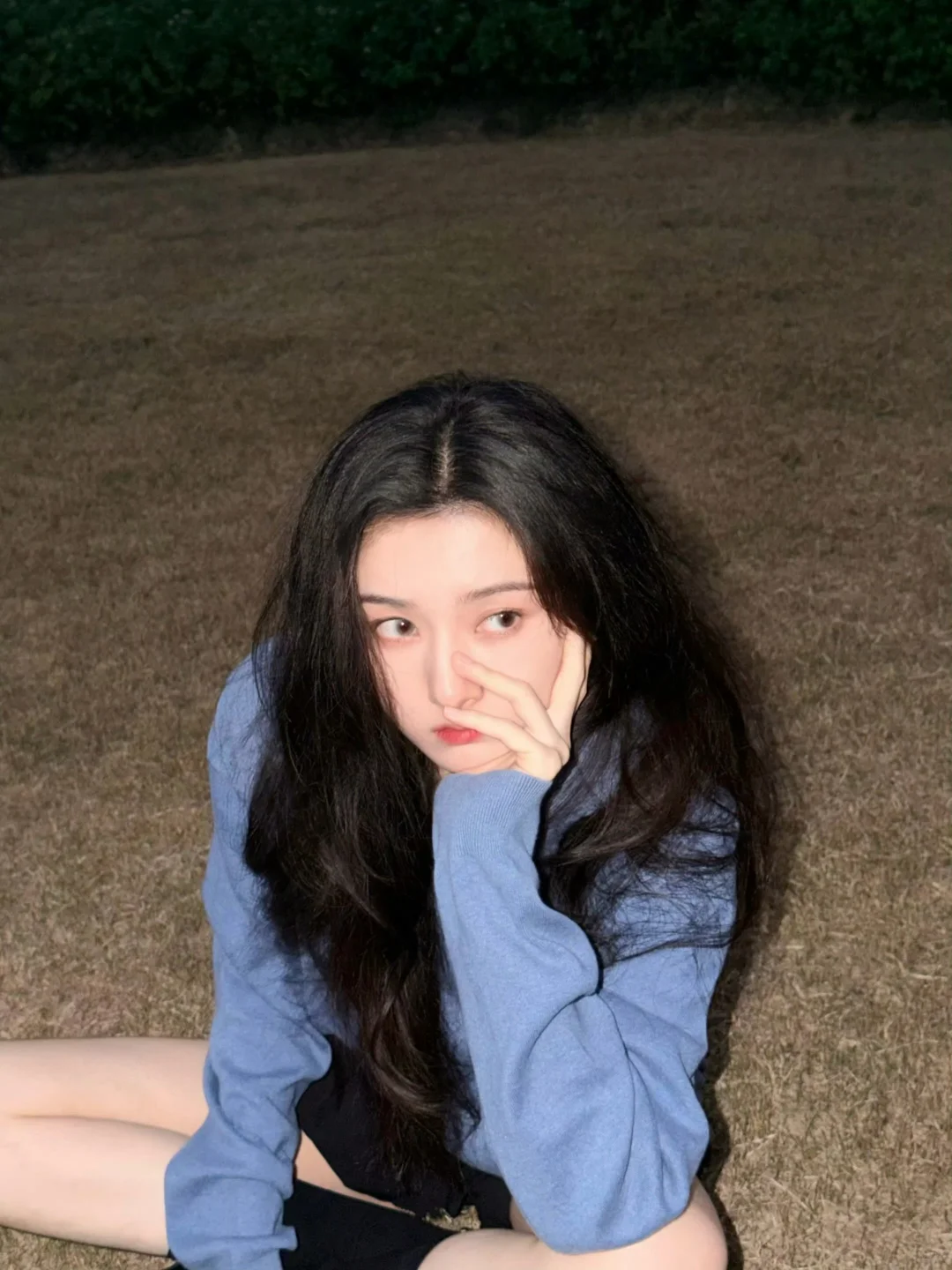 祖儿随便一照港风氛围感直接拉满！