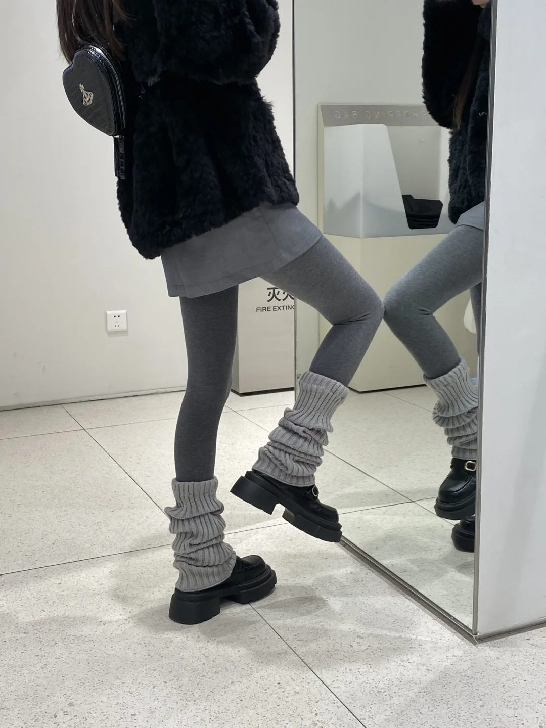 Vocal…逛街买衣服看到的！