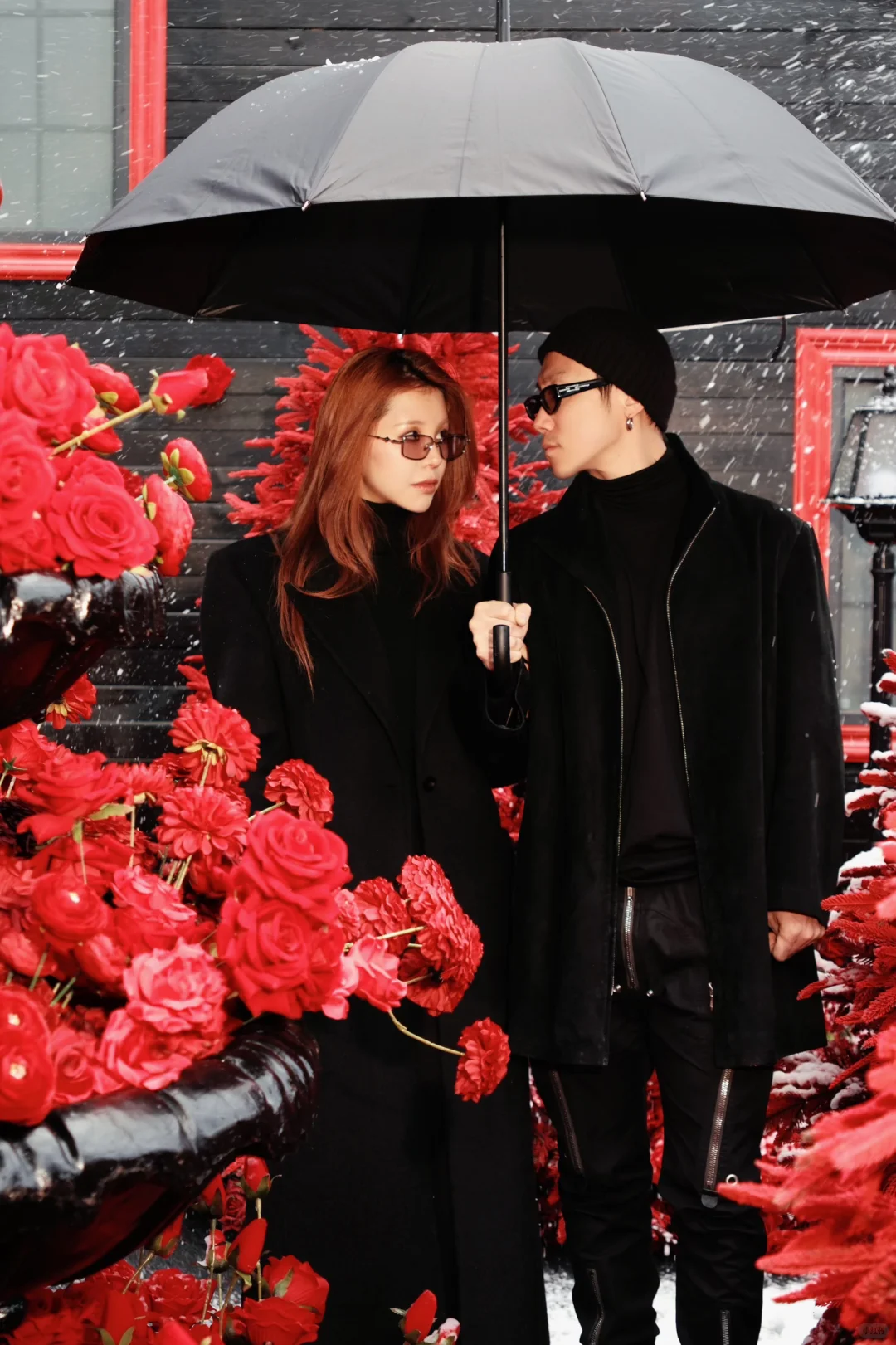 WC！！！他们居然也到我们店里来拍照啦！！