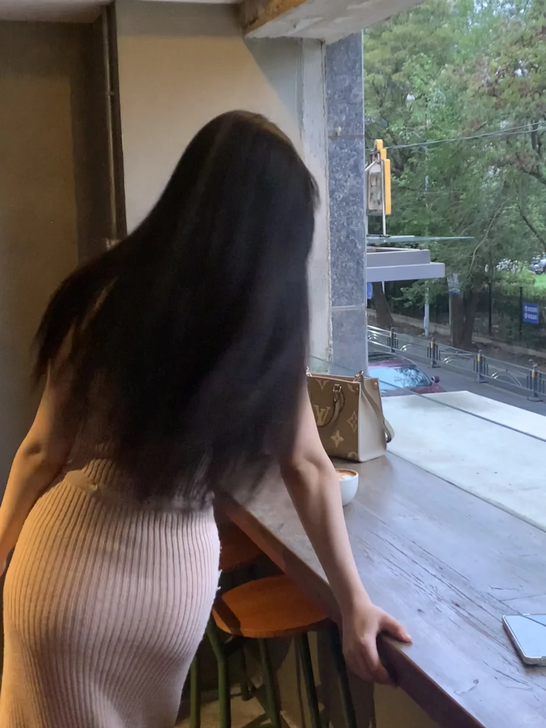 初秋🍂还得是针织裙丨腰臀比100%